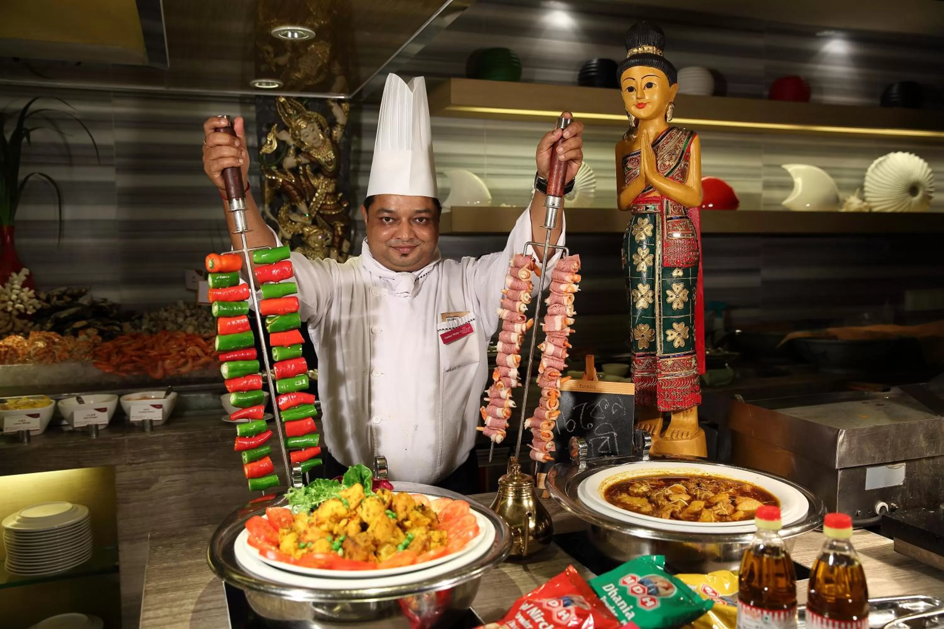 Restaurant/places to eat in Crowne Plaza Guangzhou Huadu by IHG