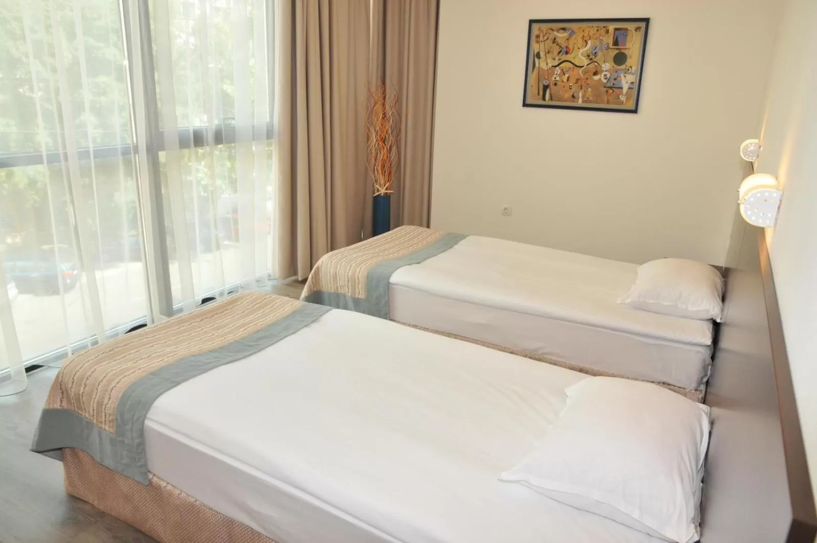 Bed in Hotel Burgas Free University