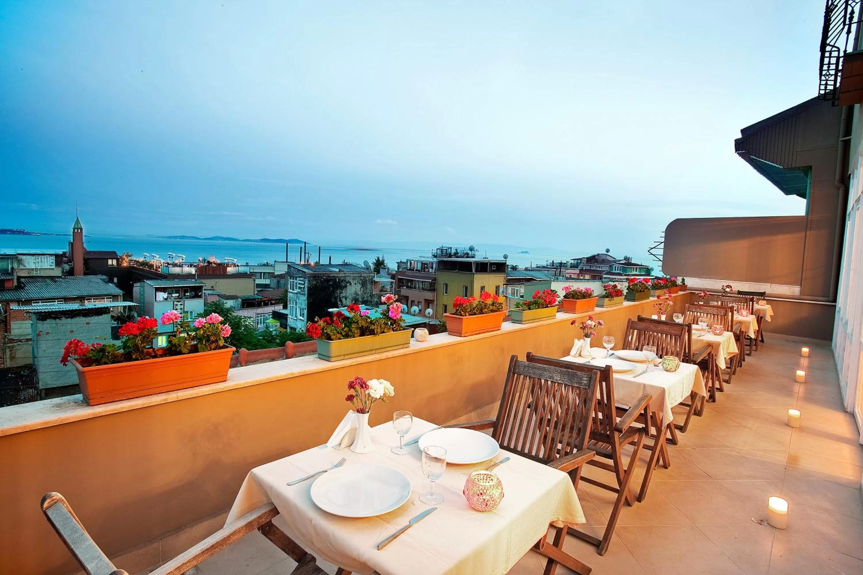 Balcony/Terrace in Hotel Sumengen