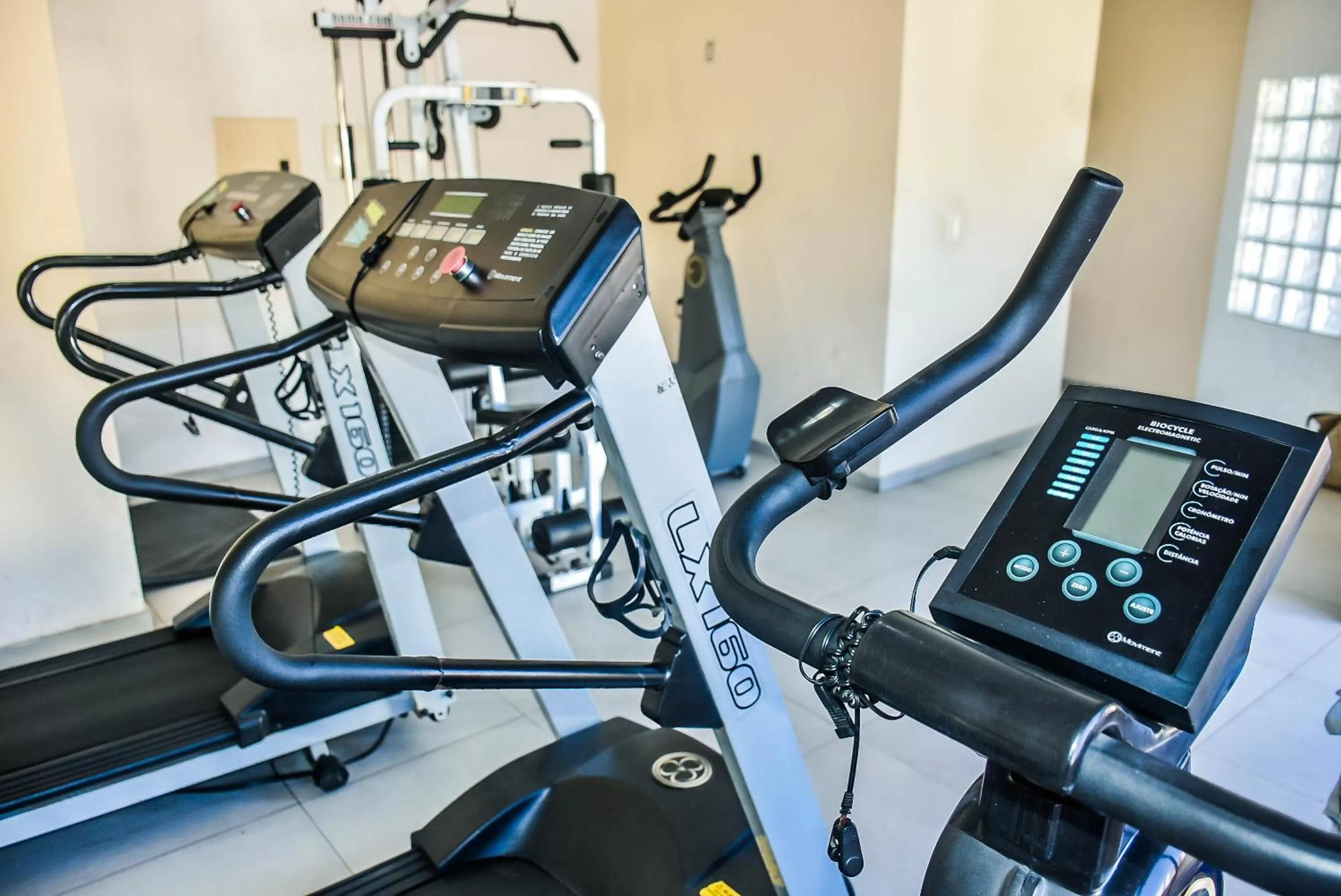 Fitness centre/facilities in Mont Blanc Apart Hotel Nova Iguaçu