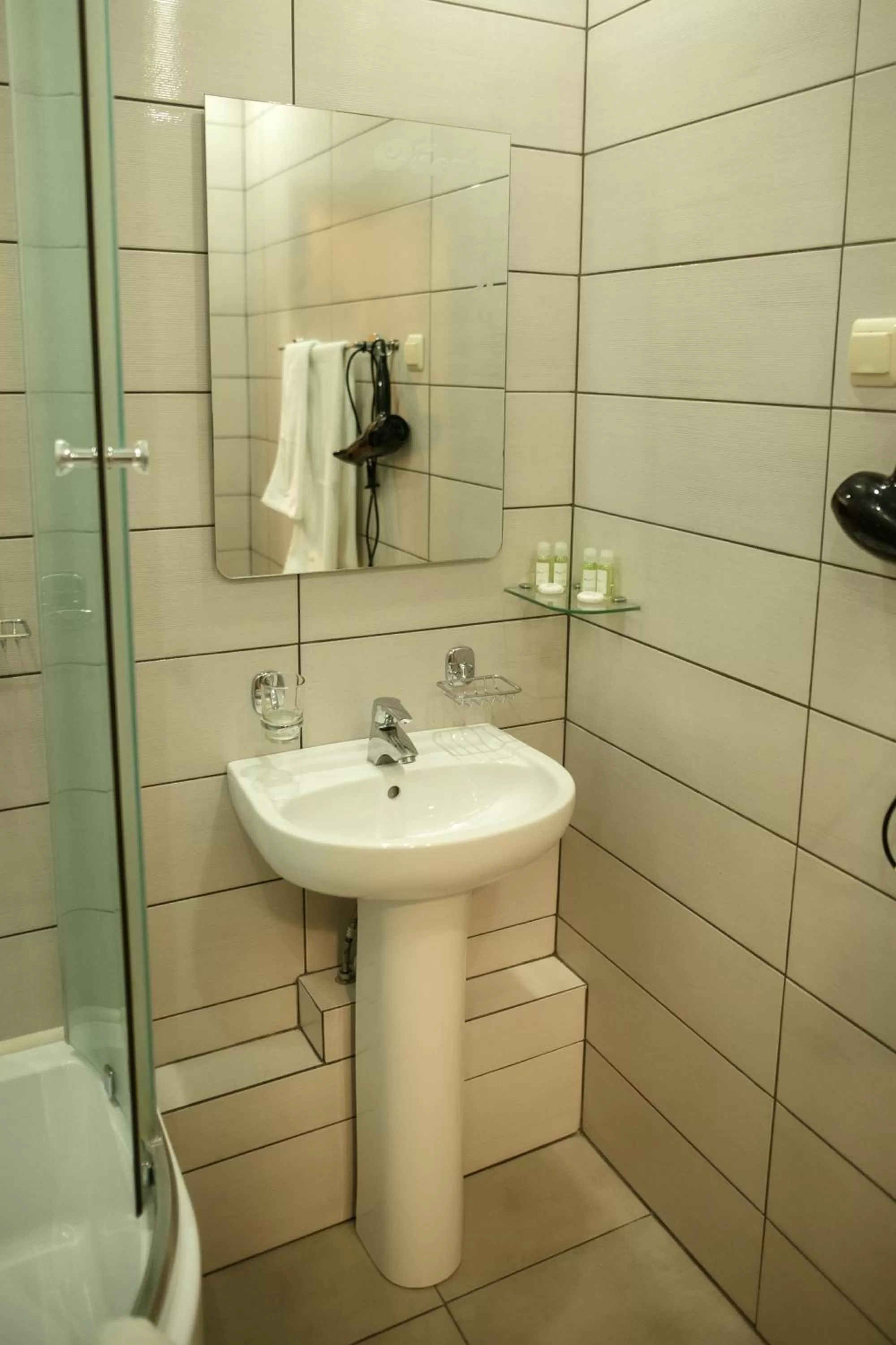 Bathroom in Oberig Hotel