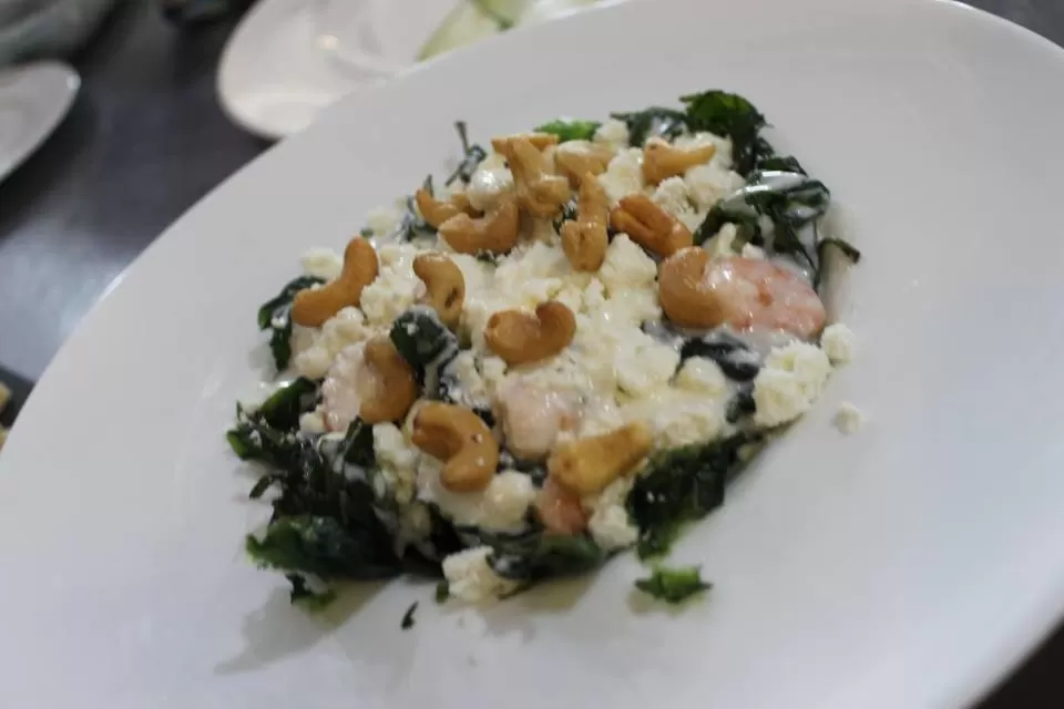 Food close-up in Ardea Purpurea