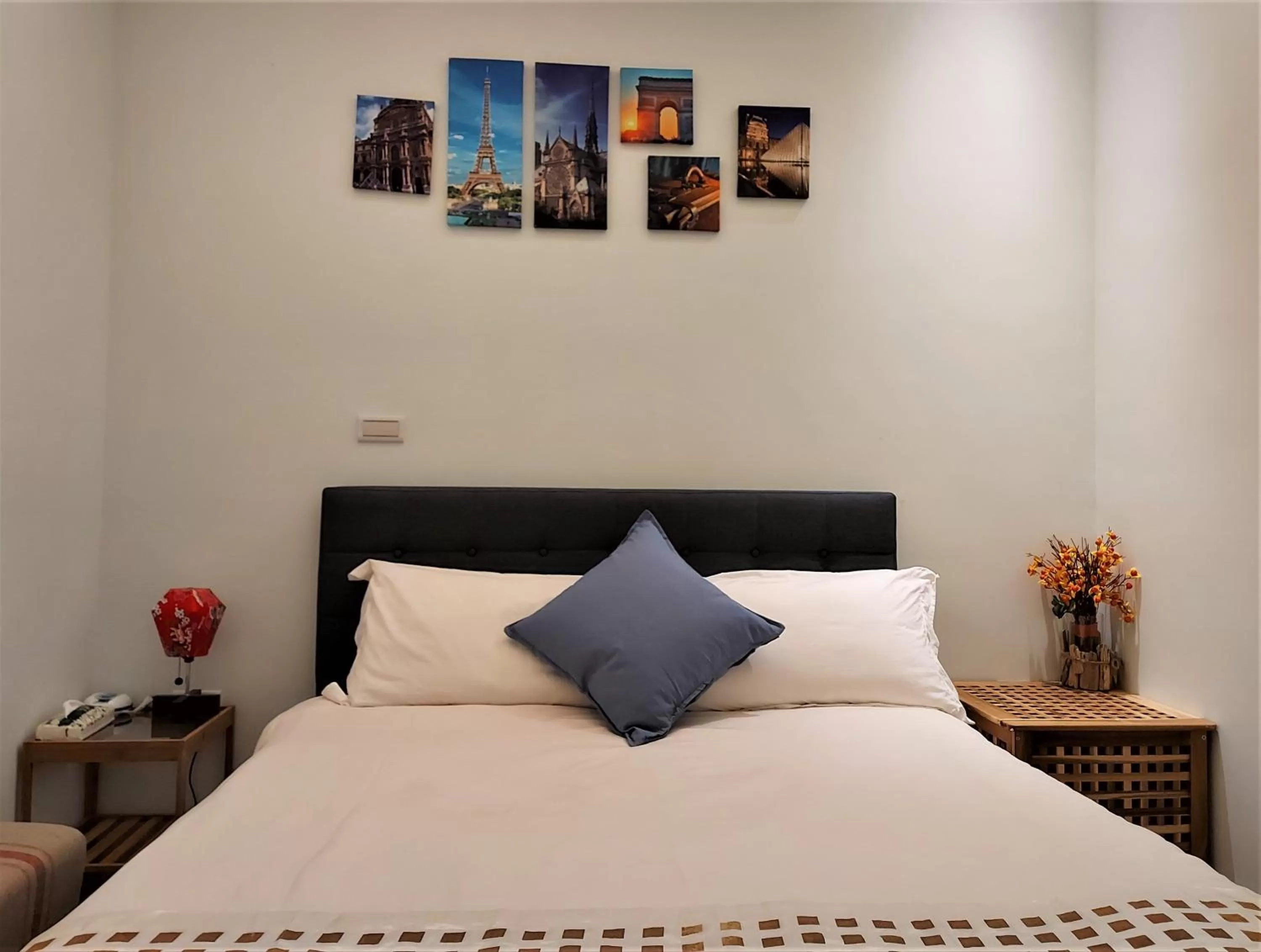 Photo of the whole room, Bed in Dosun B&B