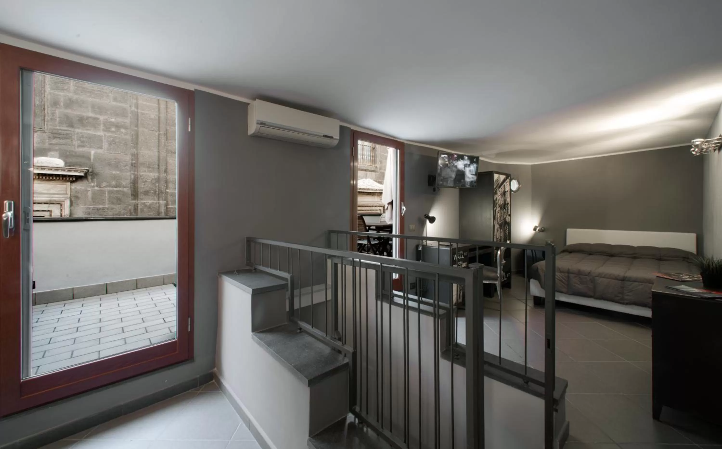 Photo of the whole room in Il Taschino Suite