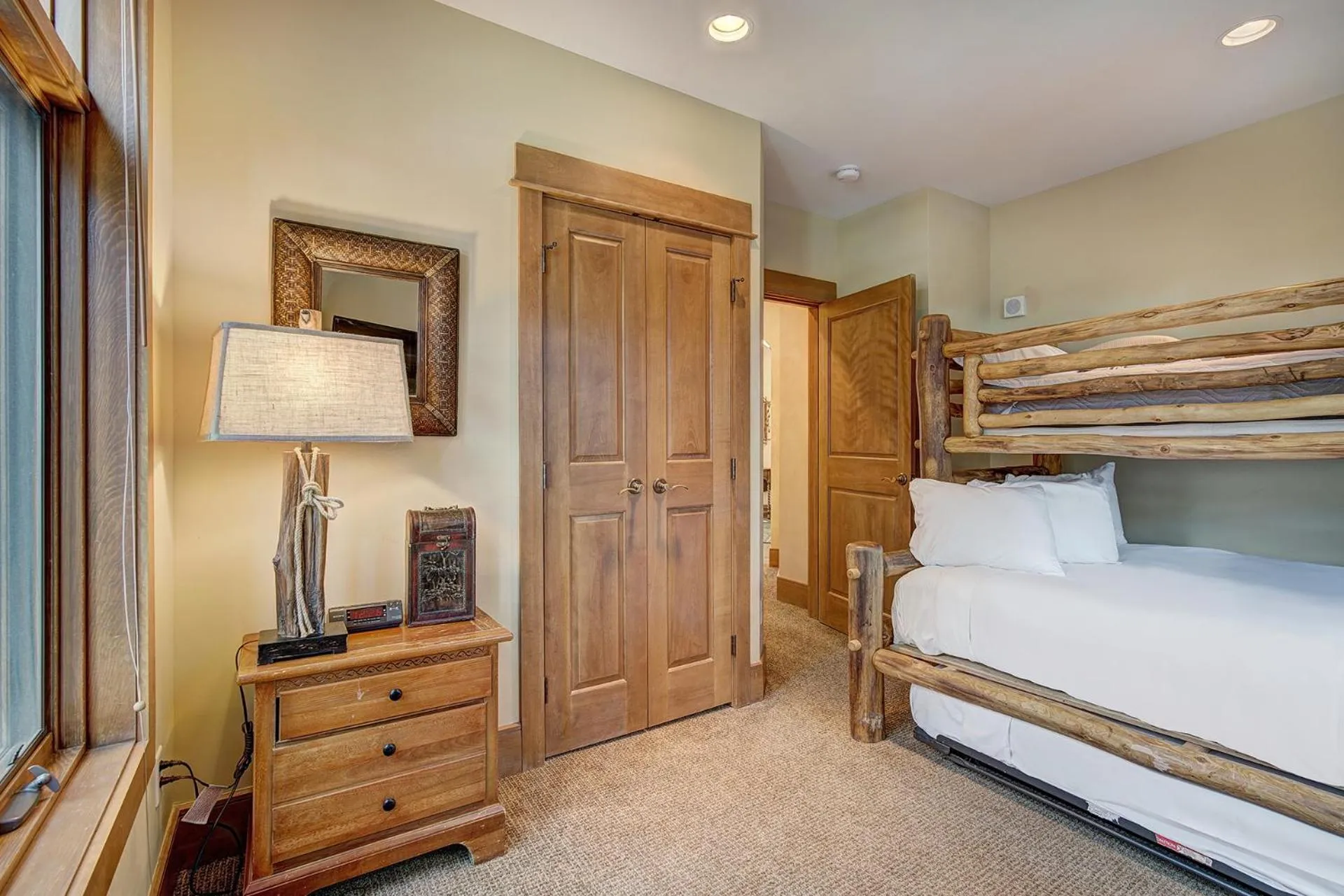 Bed in Timbers & Lone Eagle by Keystone Resort