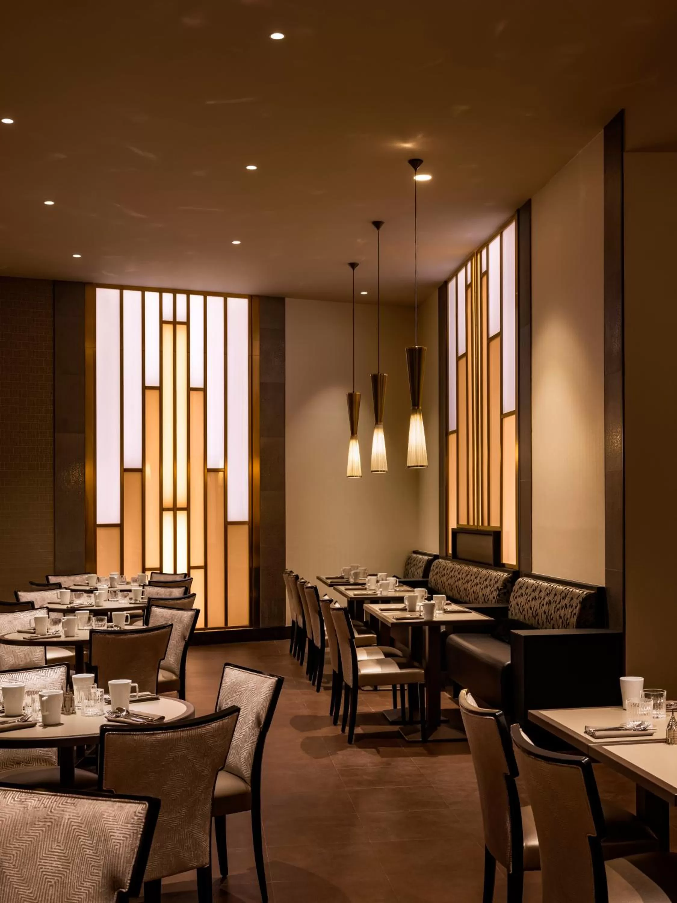 Restaurant/places to eat in Disney Hotel New York - The Art of Marvel