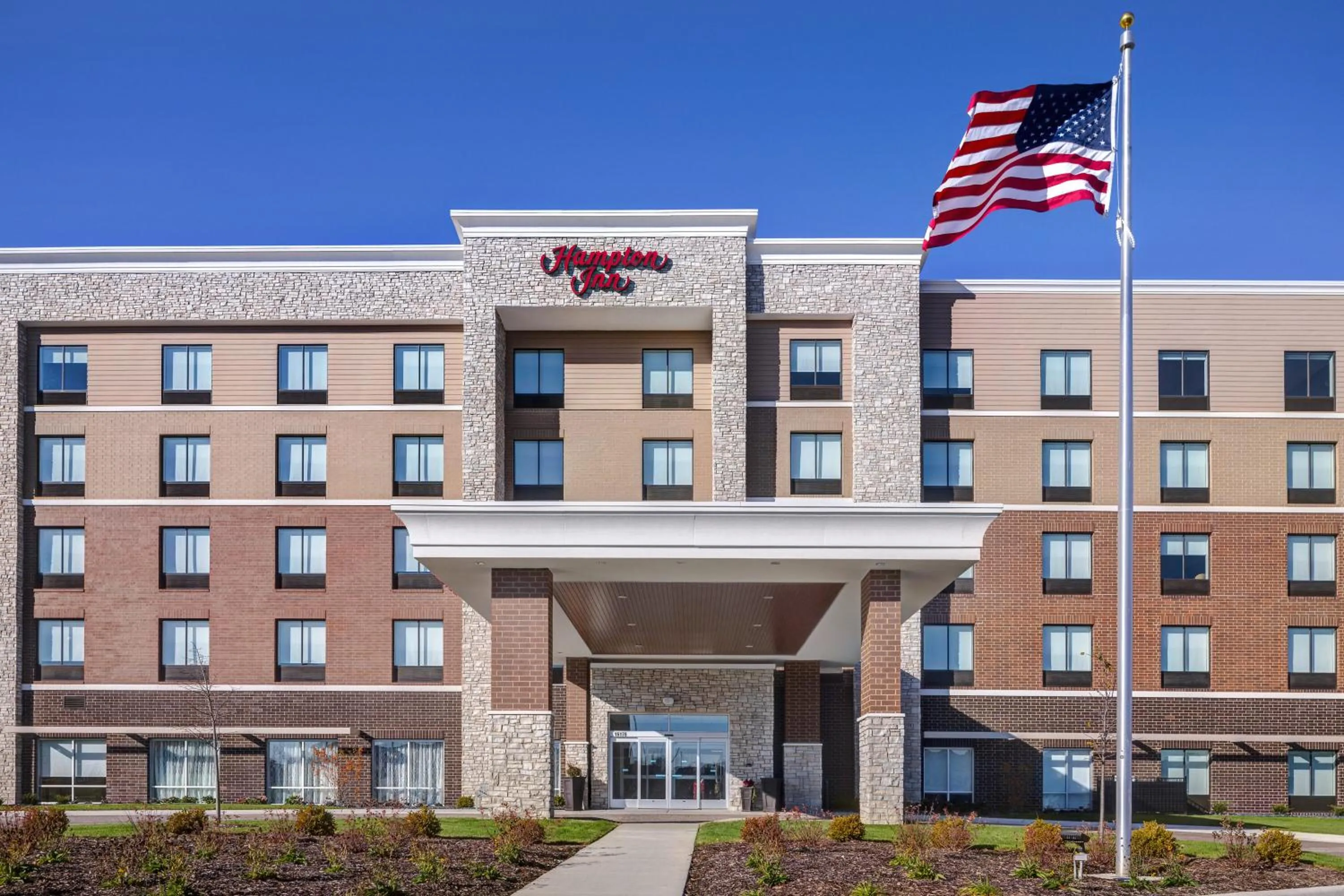 Property building in Hampton Inn Chicago Orland Park