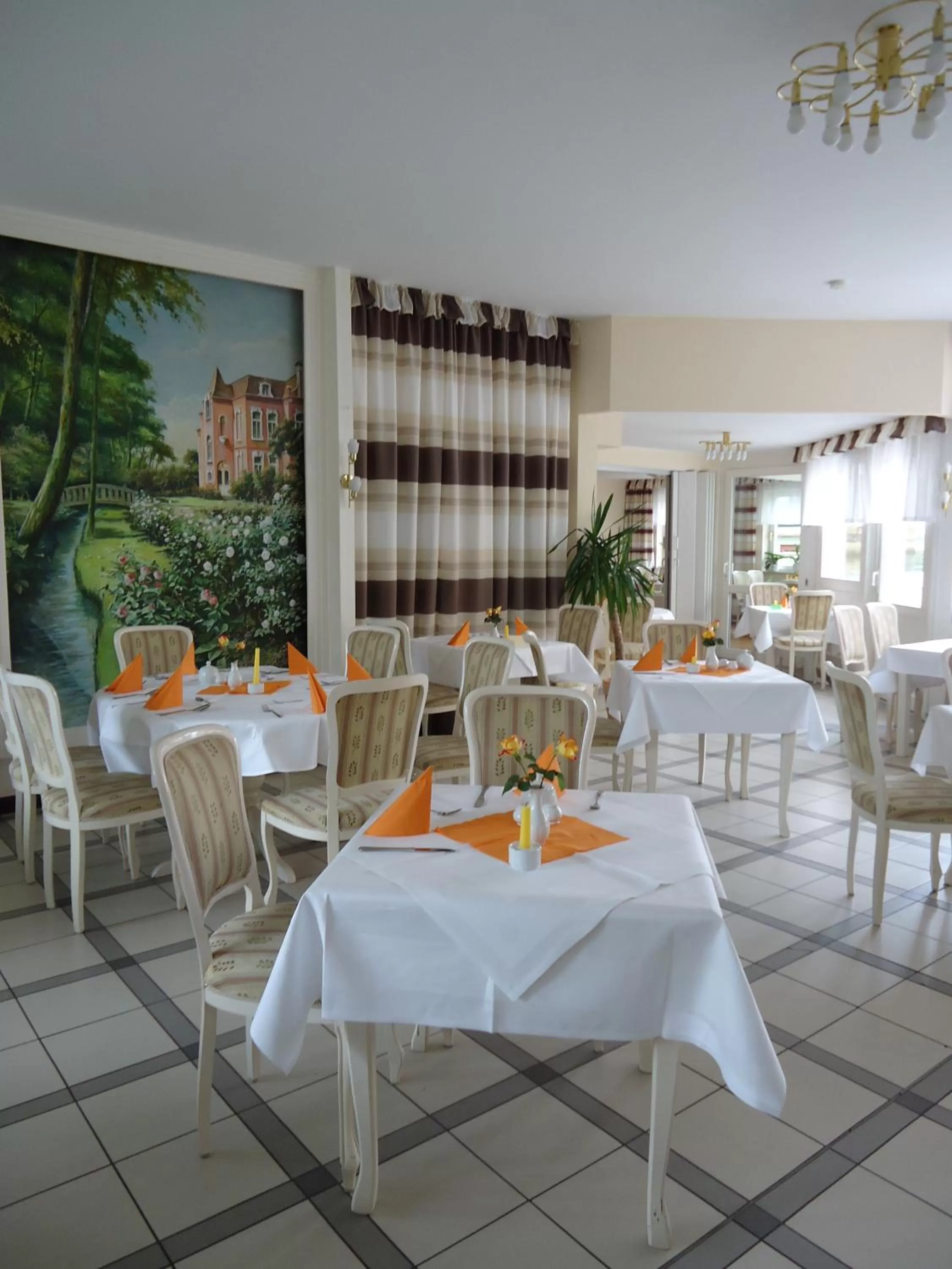 Restaurant/places to eat in Hotel Rosenhof