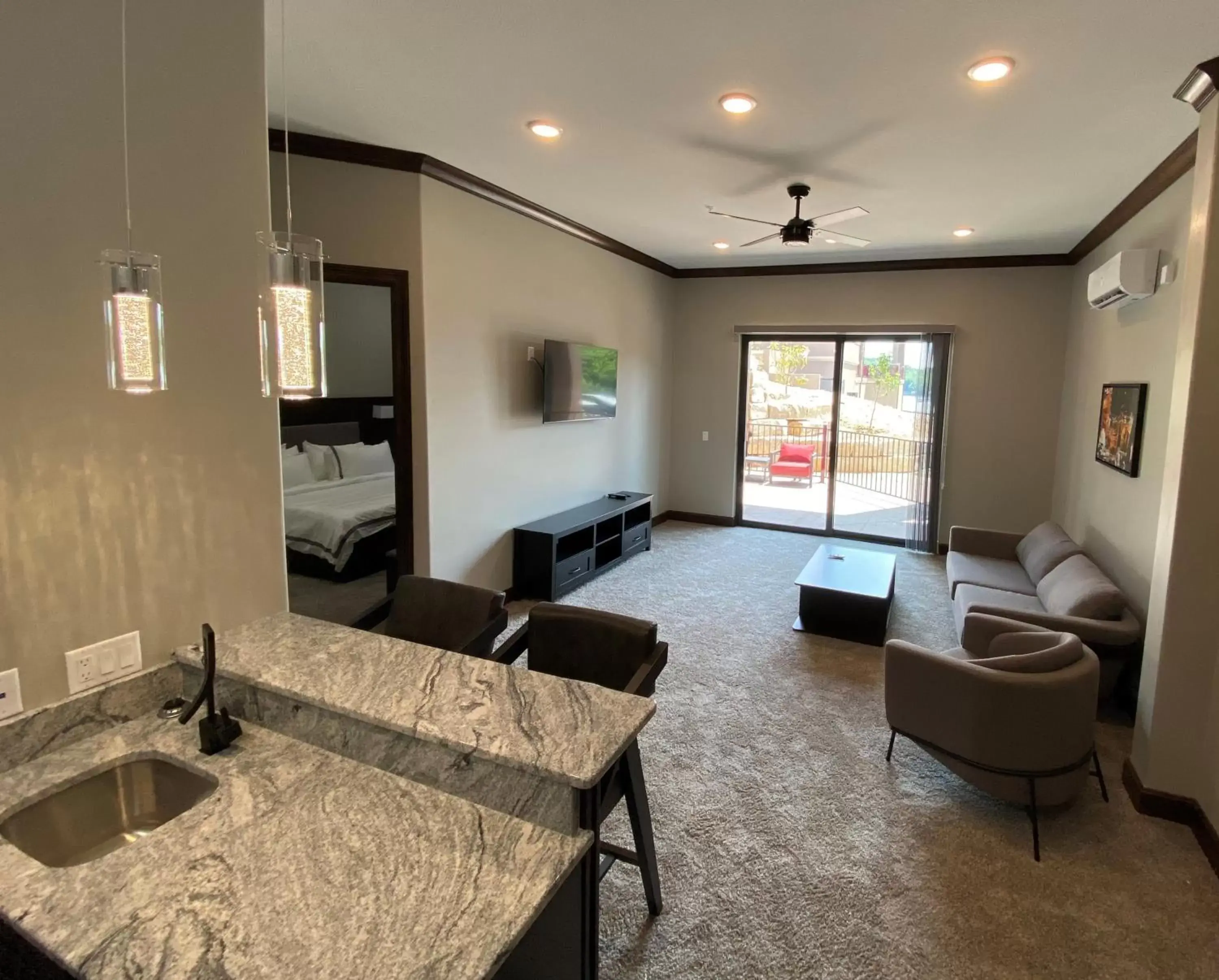 Townhouse Lakeview Executive Suite with Patio in The Resort at Lake of the Ozarks Townhouse Lakeview Executive Suite with Patio in The Resort at Lake of the Ozarks