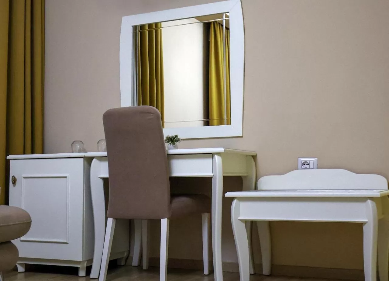 Christi's Hotel Borova