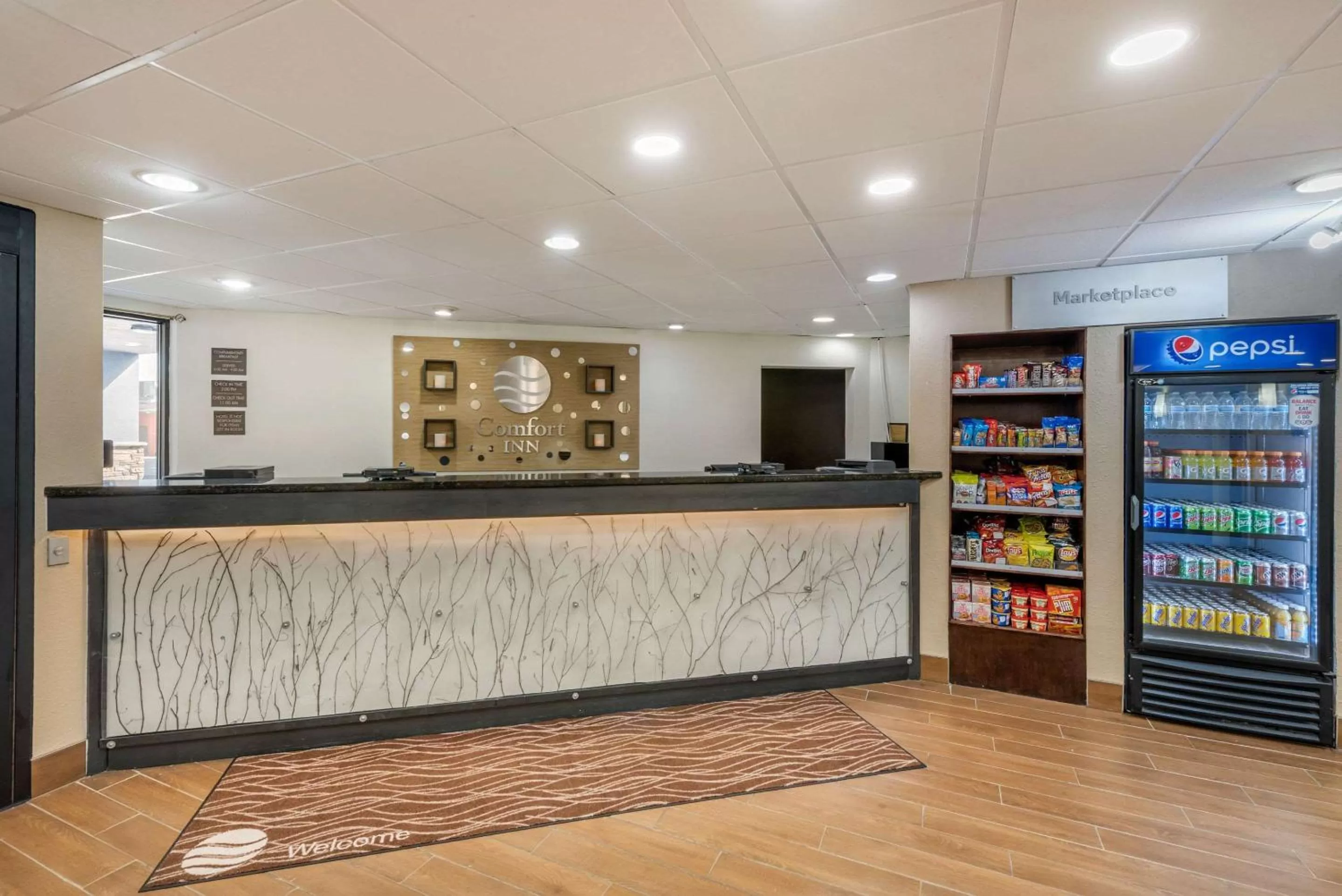 Lobby or reception in Comfort Inn Indianapolis South