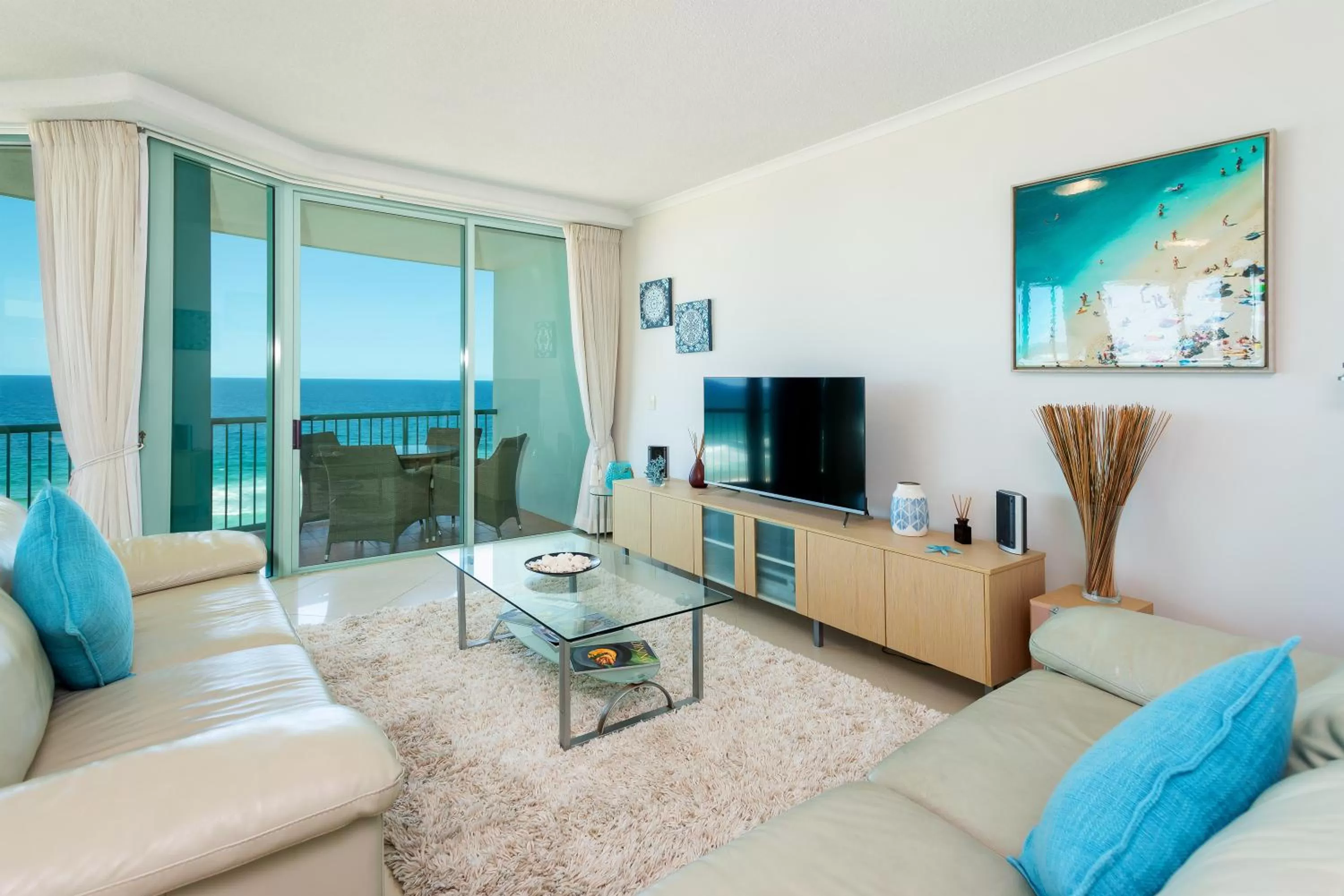 Communal lounge/ TV room in The Waterford on Main Beach