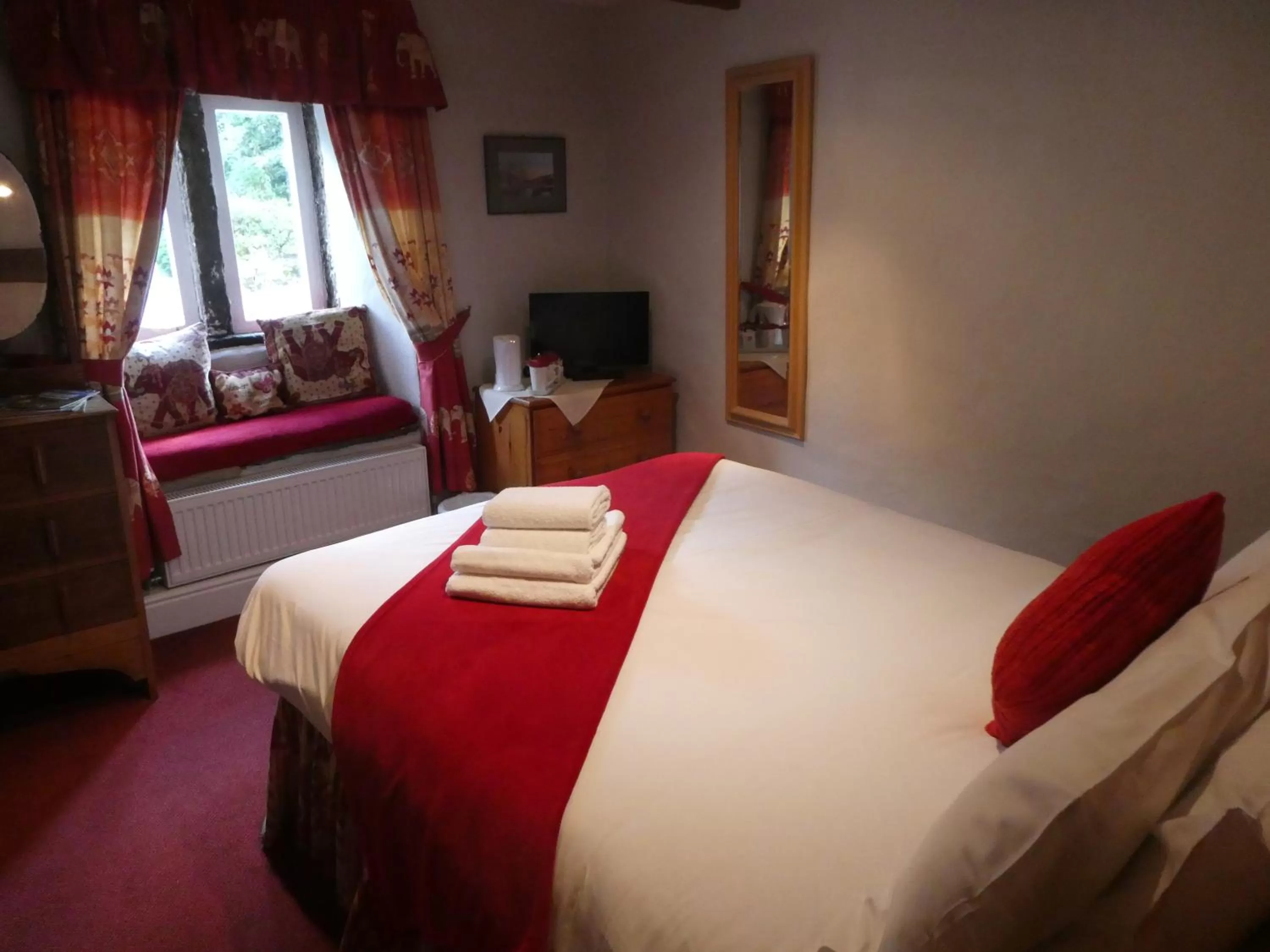 Bed in The George Inn