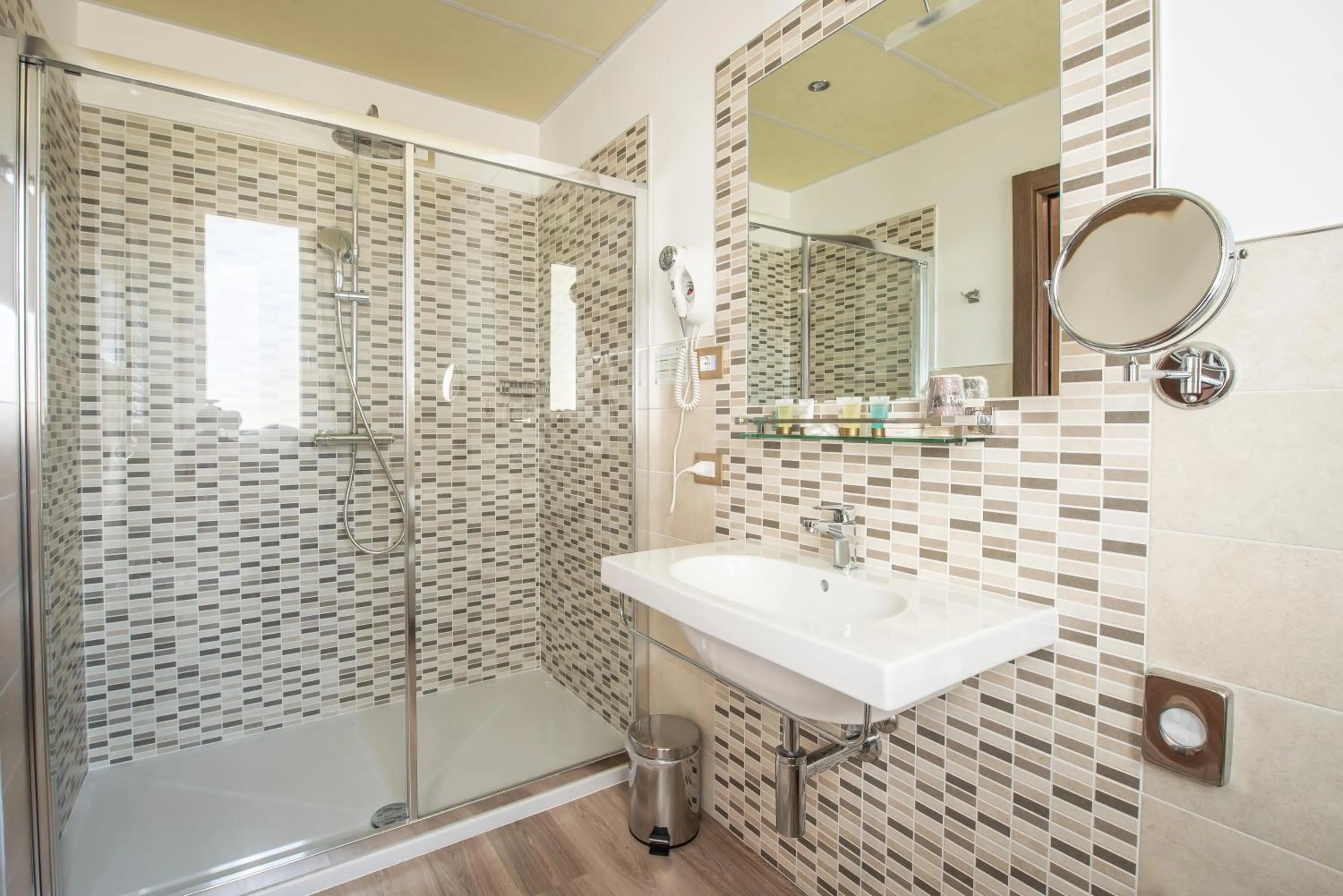 Bathroom in Hotel Rosa