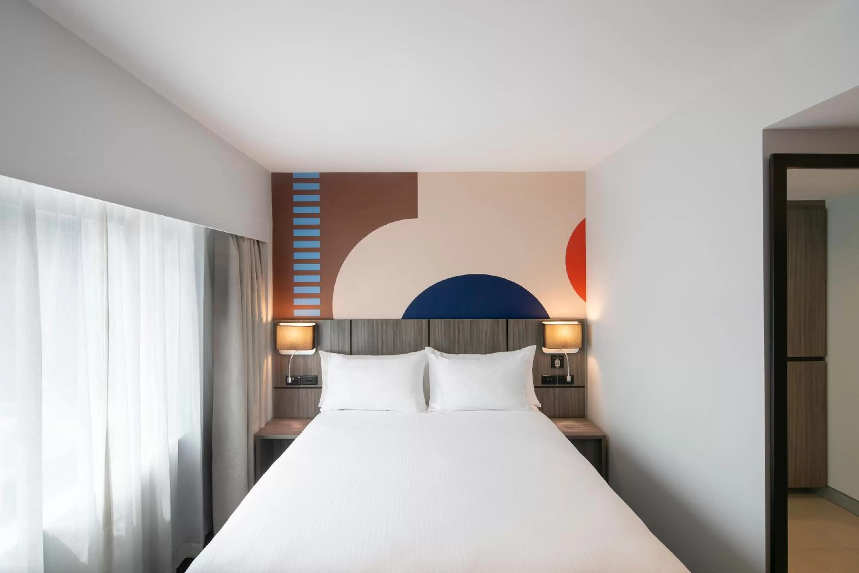 Bed in ibis Styles Sydney Central