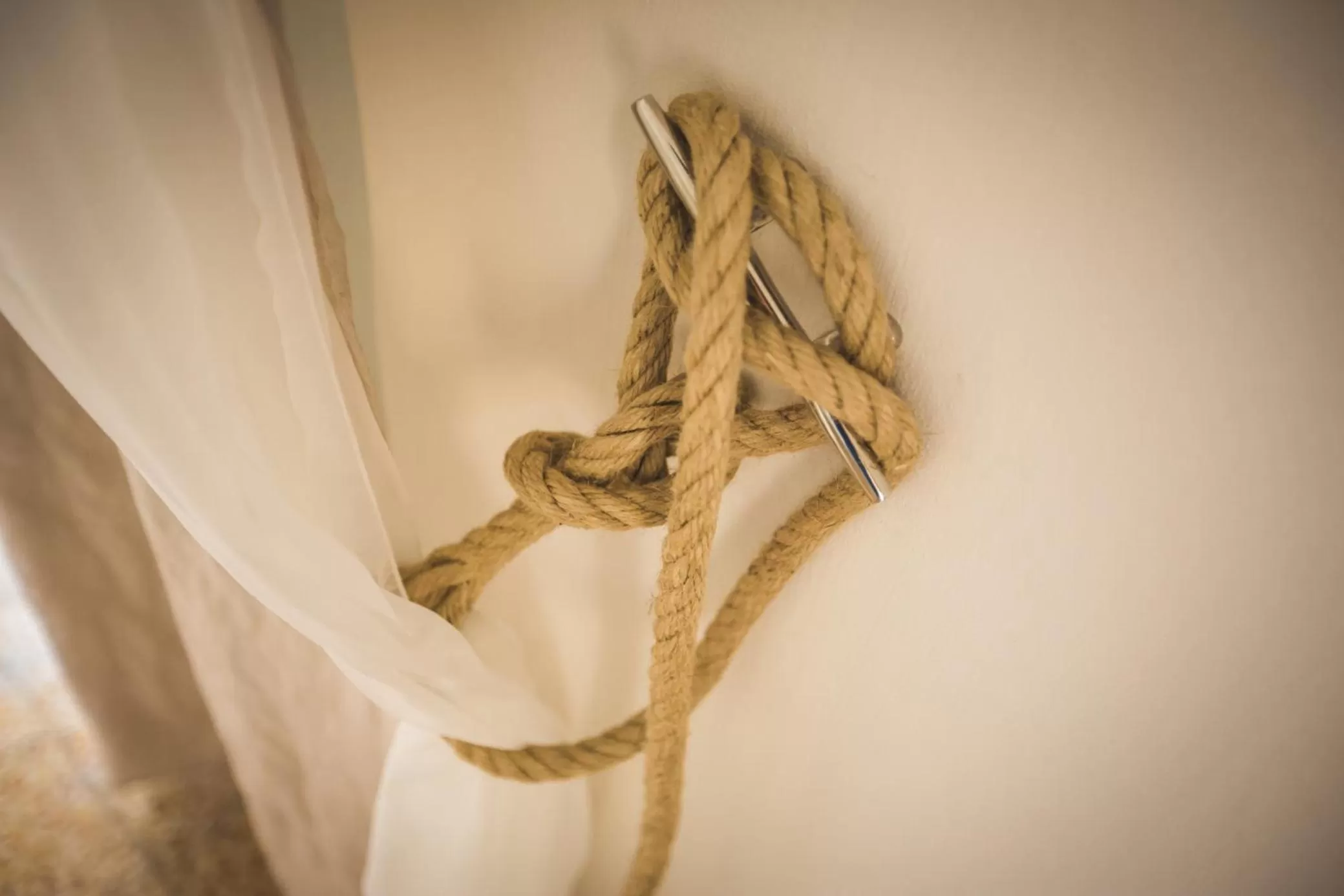 Decorative detail in B&B Le Ferule