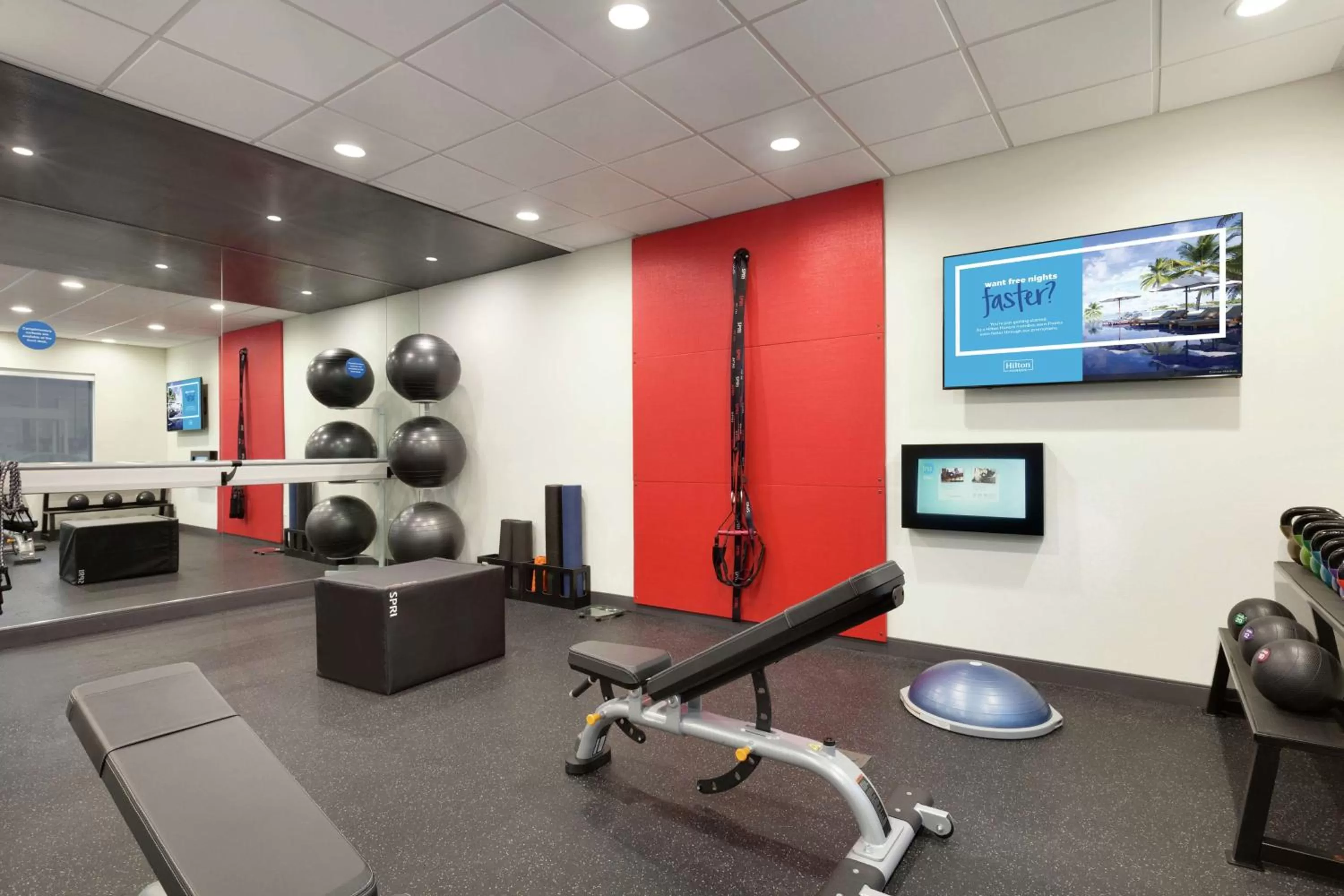 Fitness centre/facilities in Tru By Hilton Lake Charles