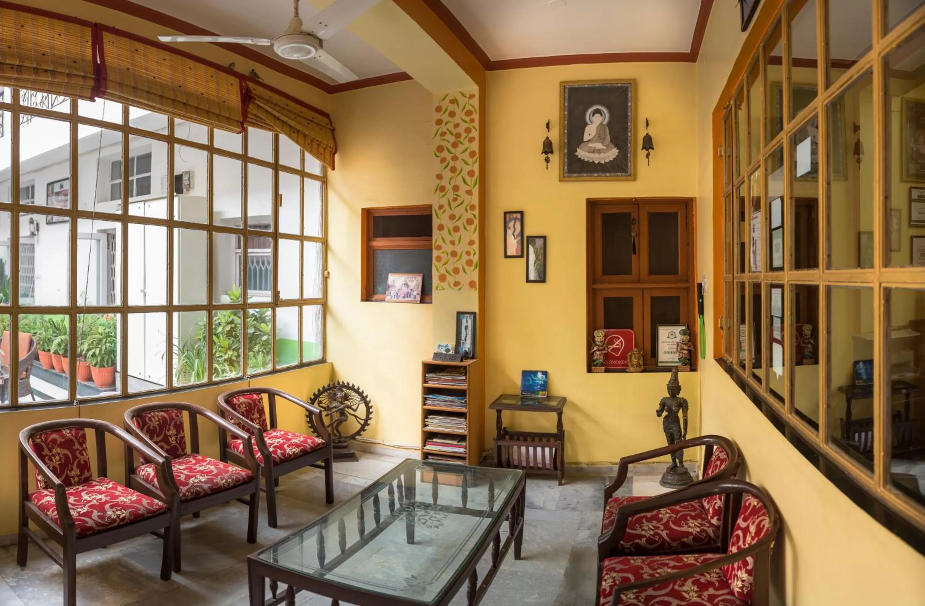 Seating area in Hotel Harmony