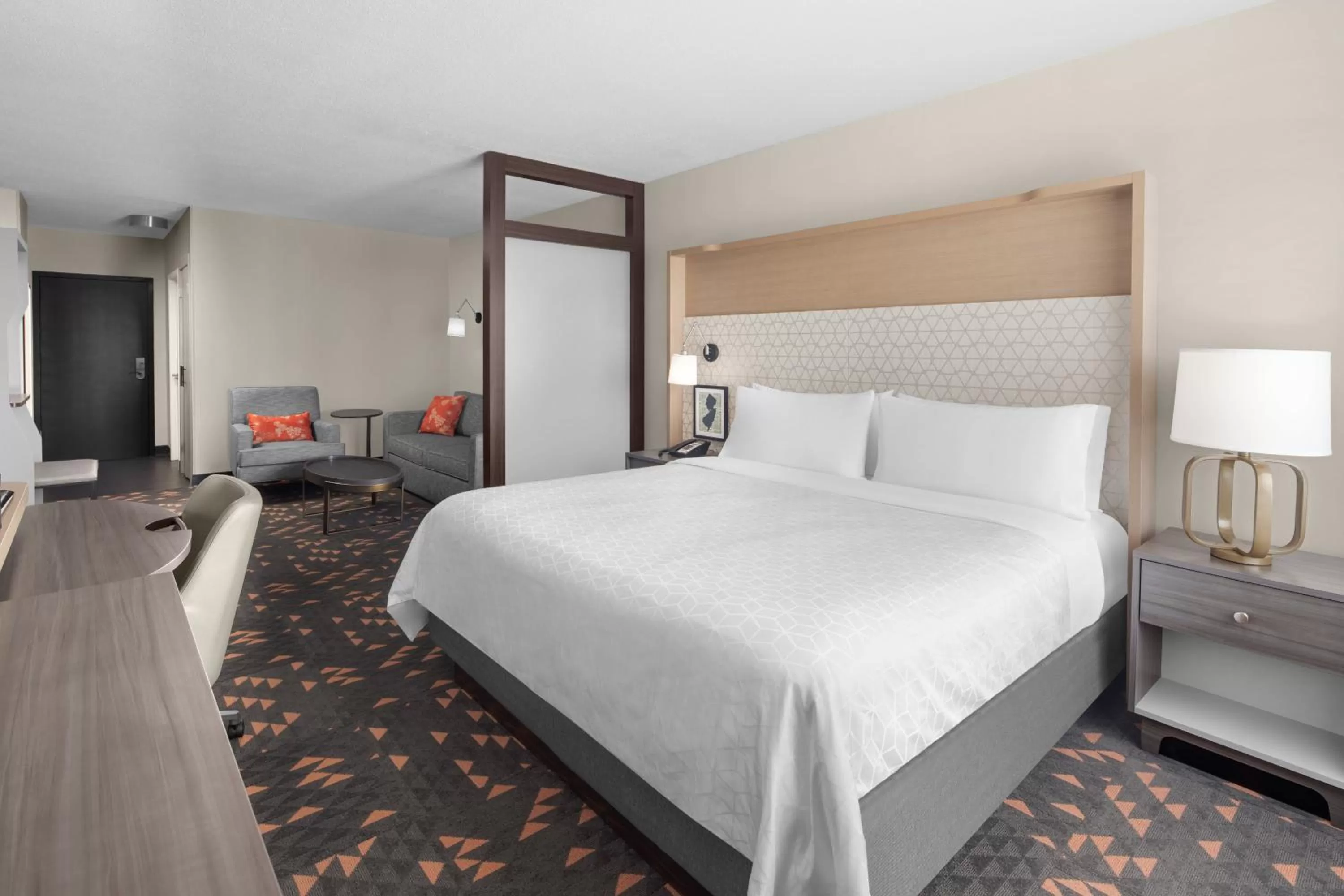 Bedroom, Bed in Holiday Inn Hasbrouck Heights-Meadowlands by IHG