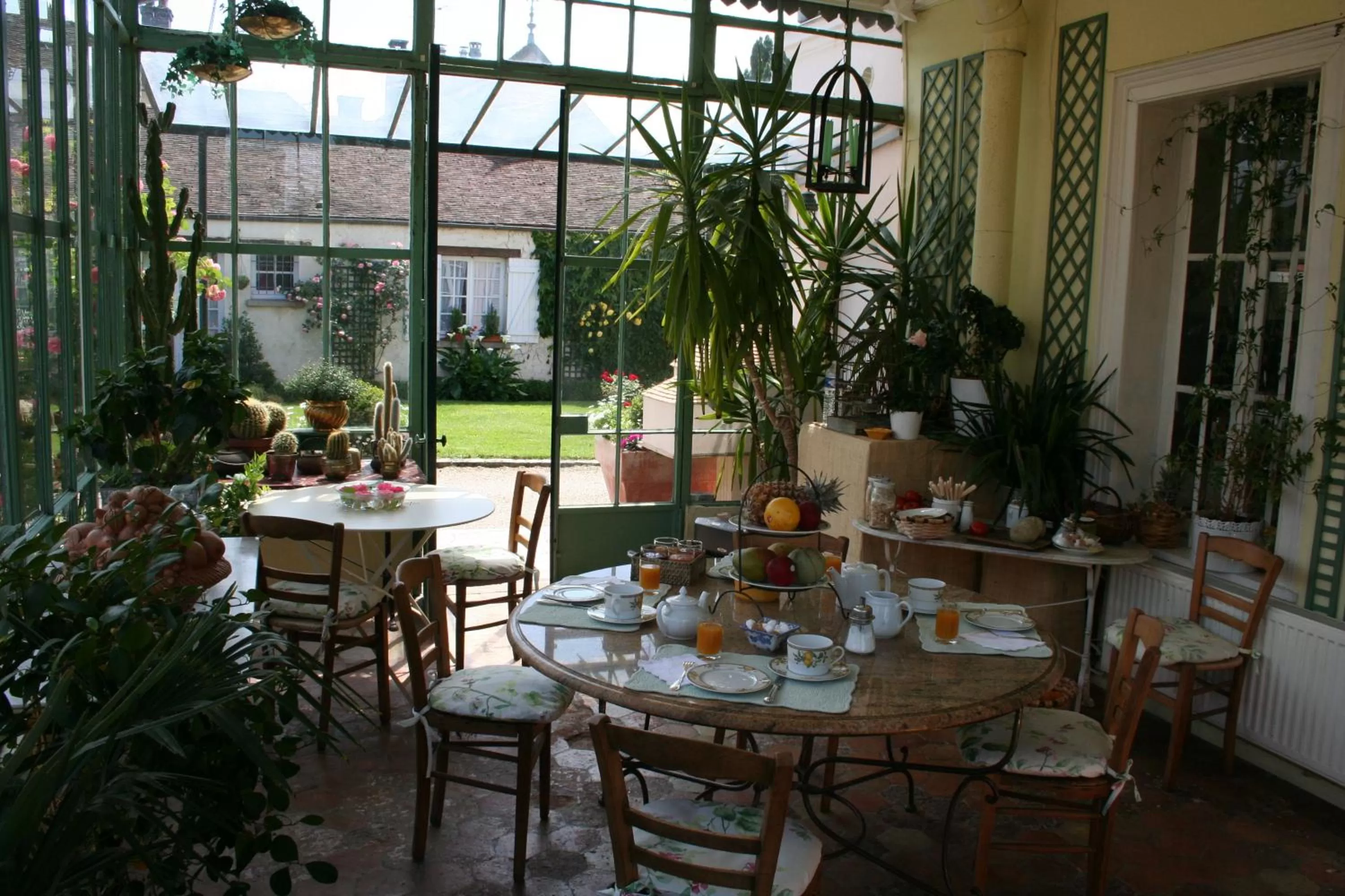 Day in Clos Saint Nicolas