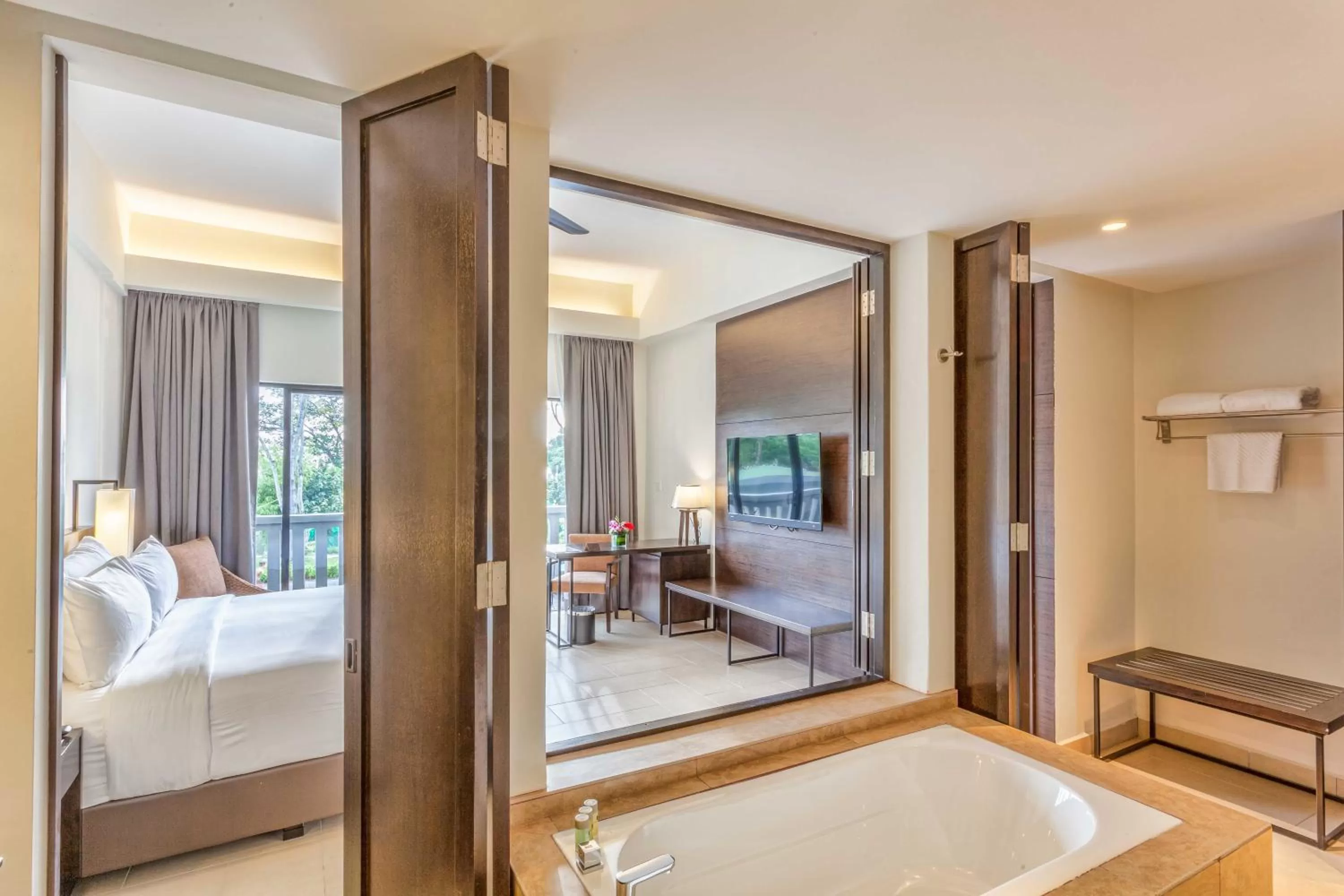 Bed in Camar Resort Langkawi