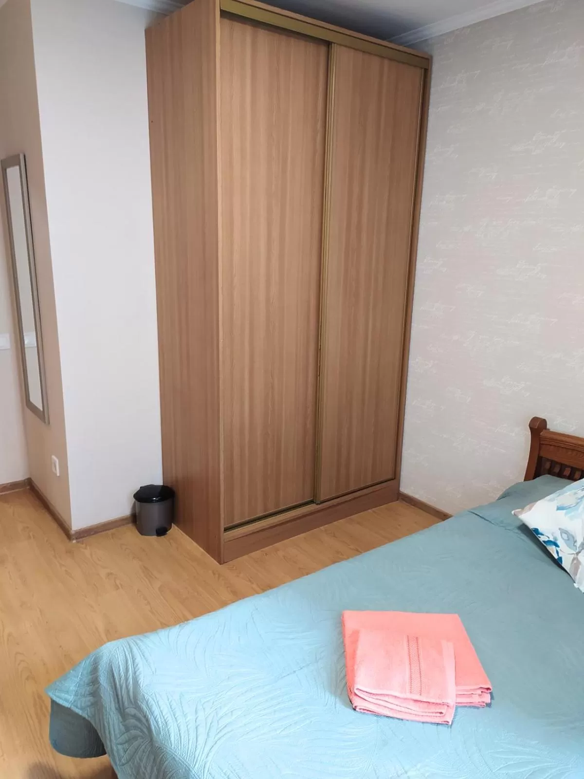 wardrobe, Bed in Hotel Trias