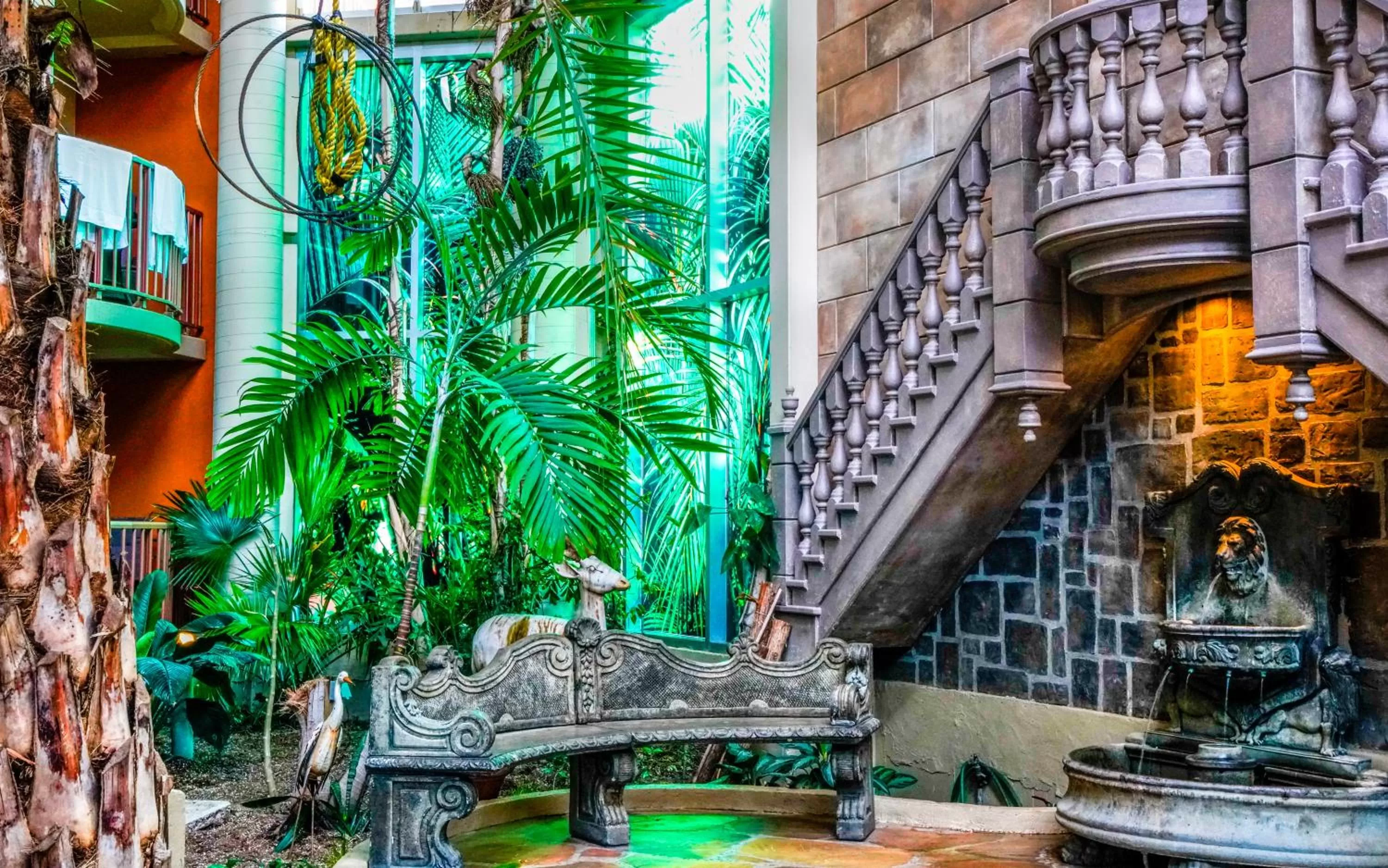 Natural landscape in L'Hôtel Québec par JARO