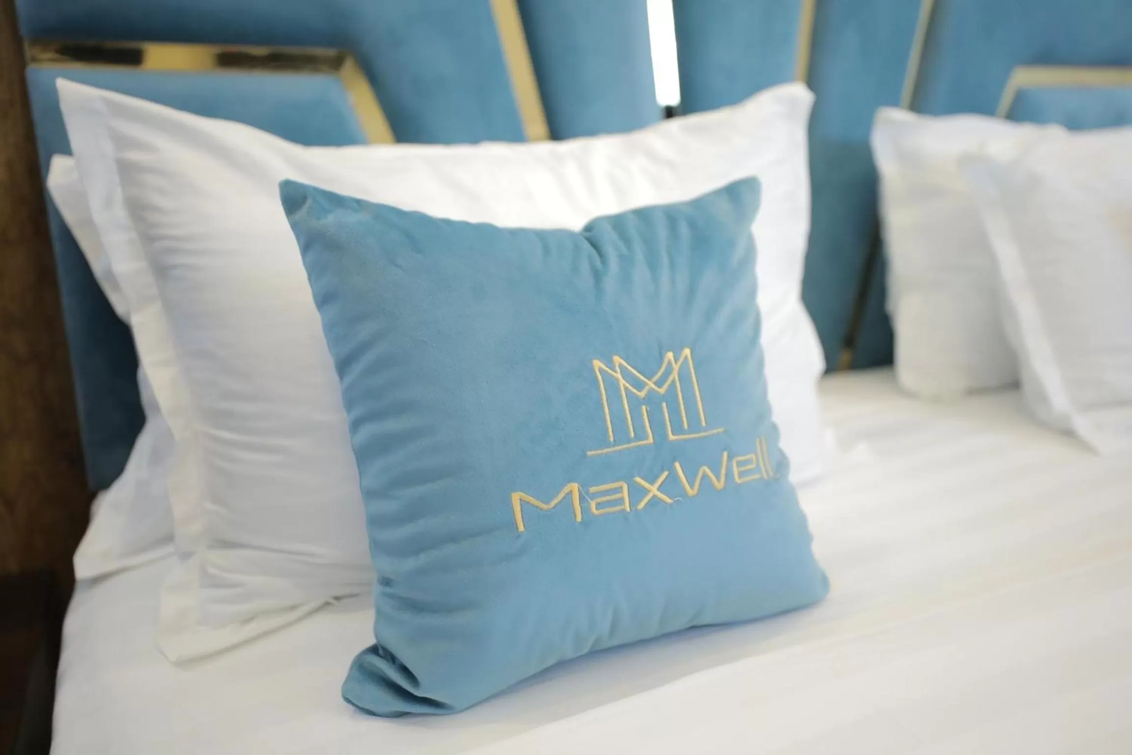 Bed in MaxWell Hotel & SPA