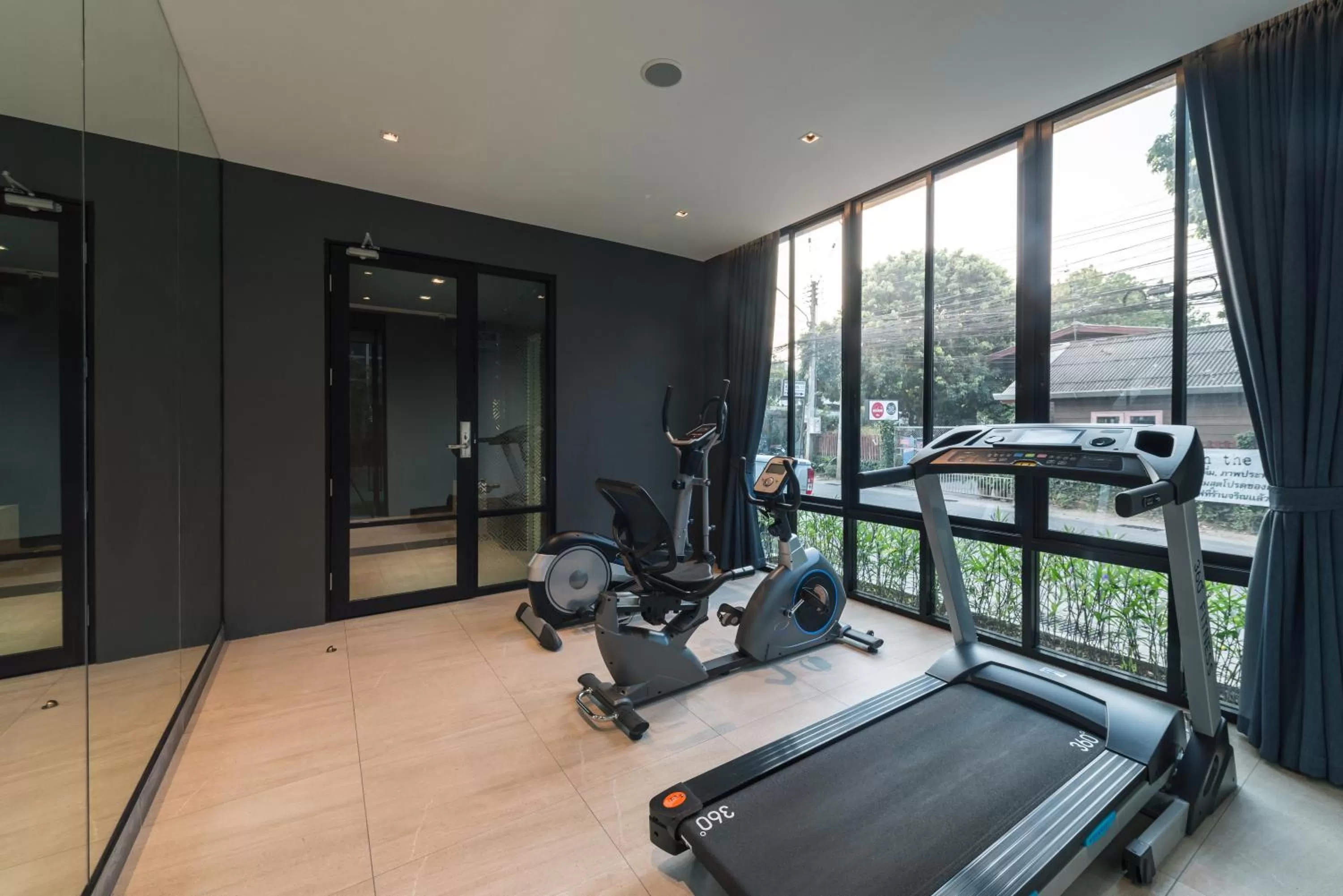 Fitness centre/facilities in L Nimman