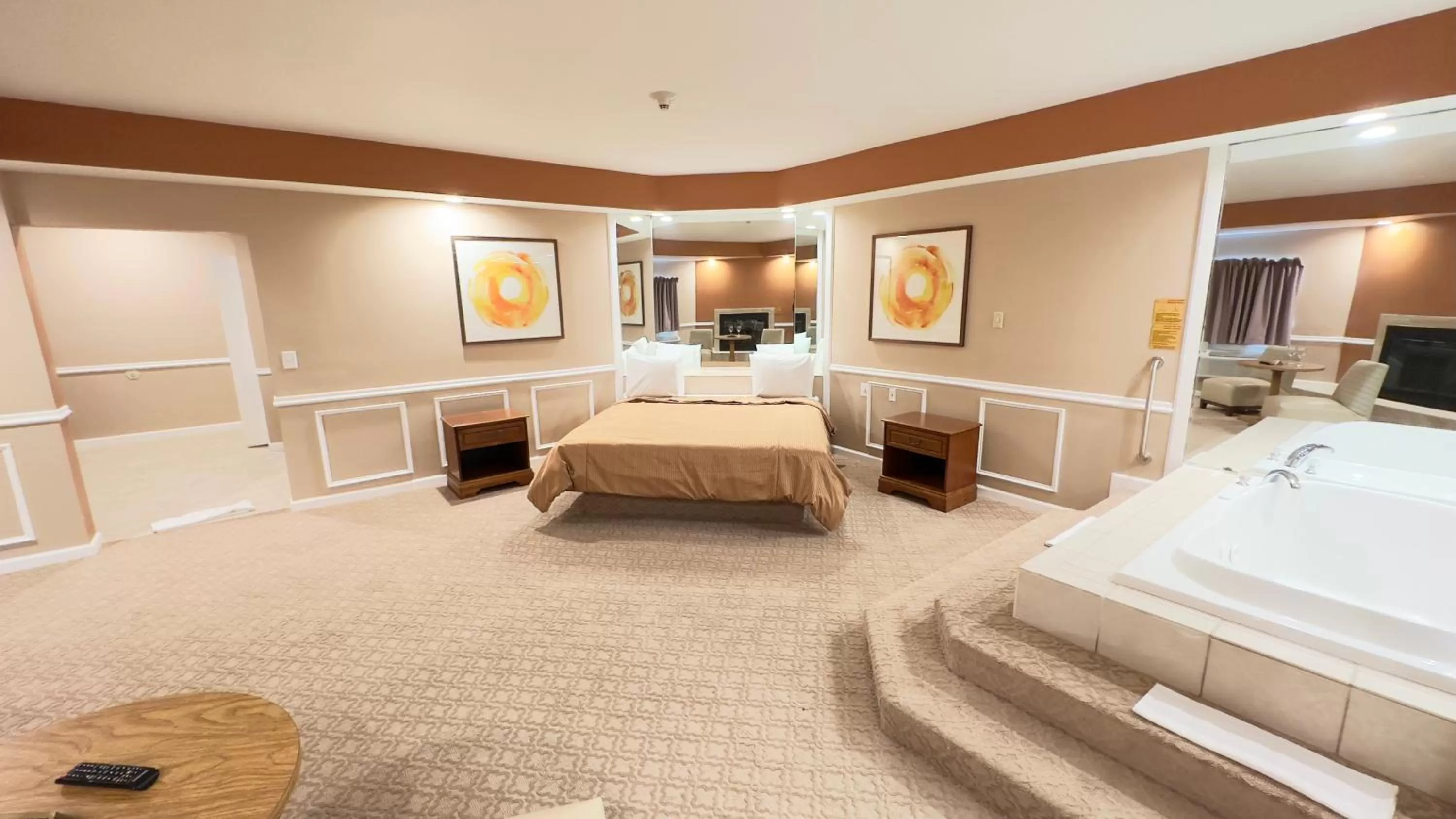 hair dresser, Bed in Inn of the Dove - Romantic Luxury Suites with Jacuzzi & Seasonal Fireplace at Harrisburg-Hershey-Philadelphia, PA