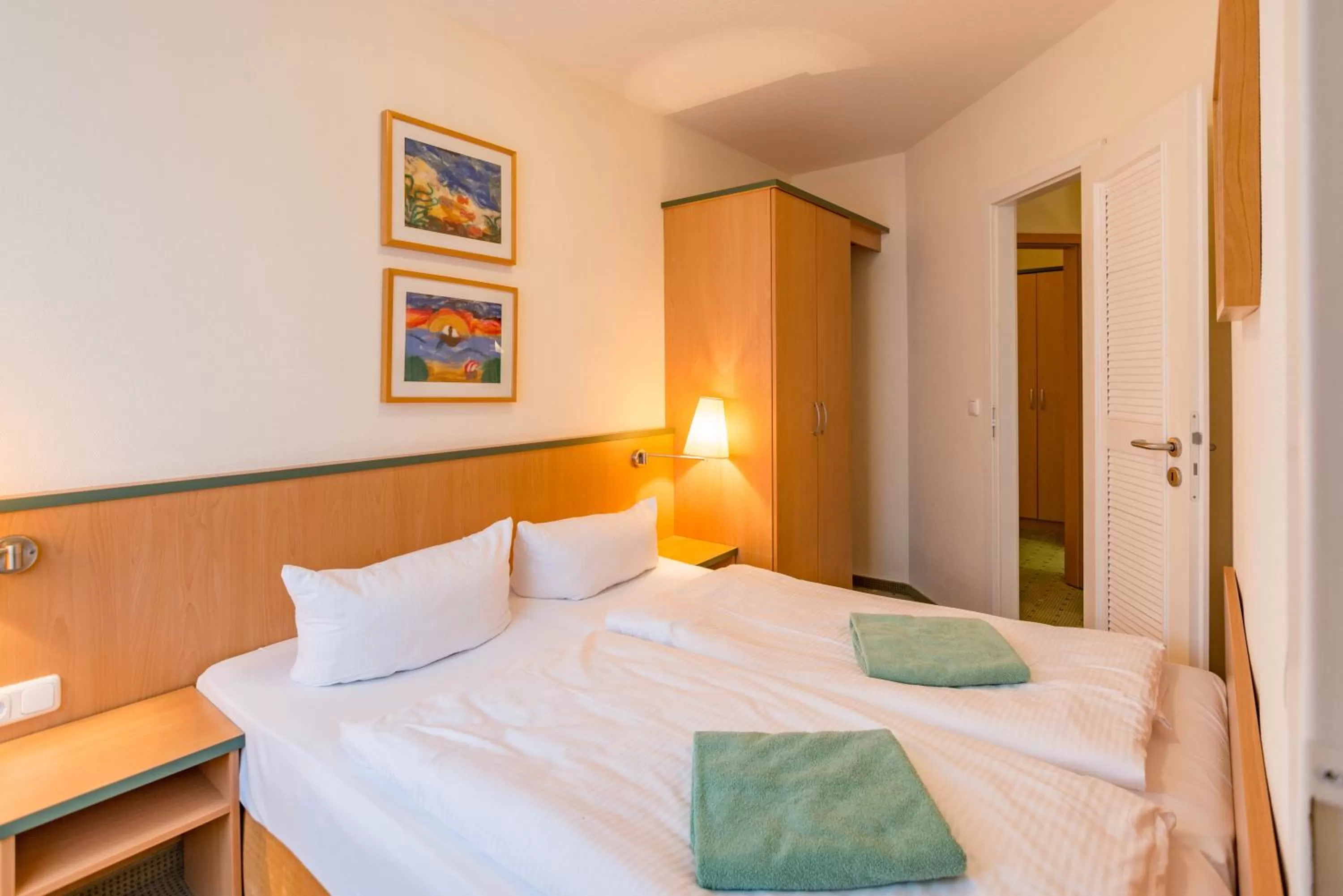 Photo of the whole room, Bed in Am Weststrand Apartmenthaus Waldeck