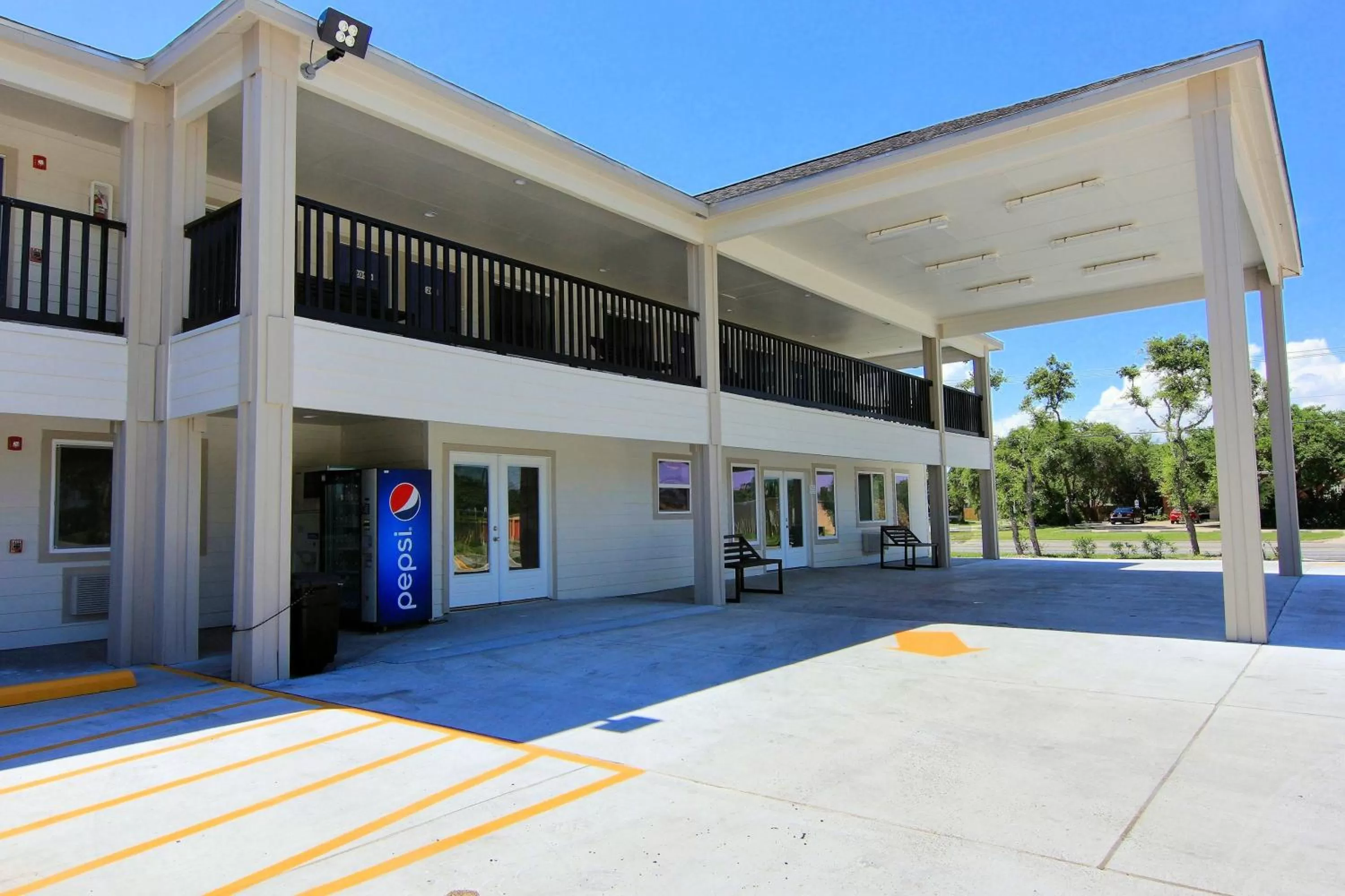 Facade/entrance in Motel 6-Rockport, TX