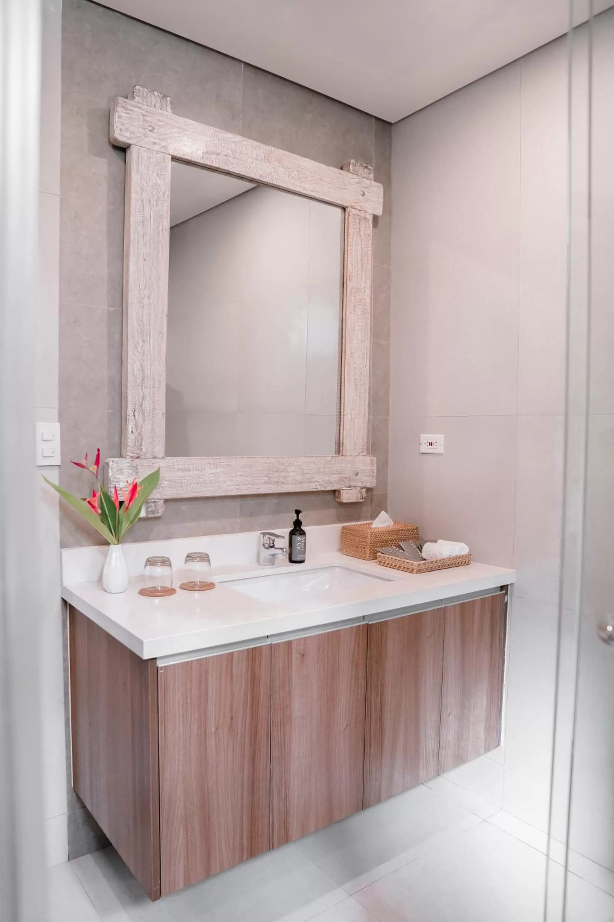 Bathroom in Charlie's El Nido Managed by HII