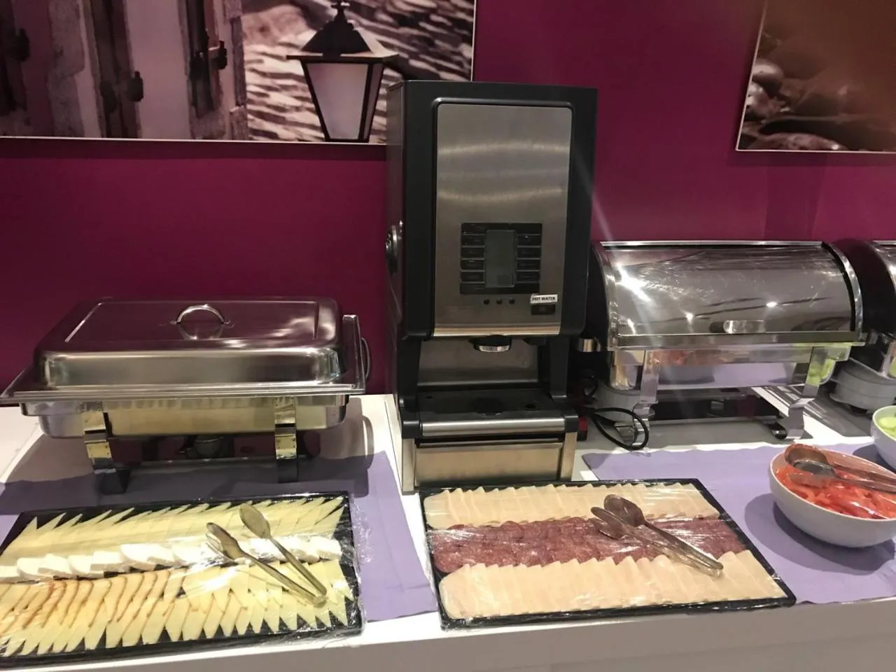 Food and drinks in Hotel Eden