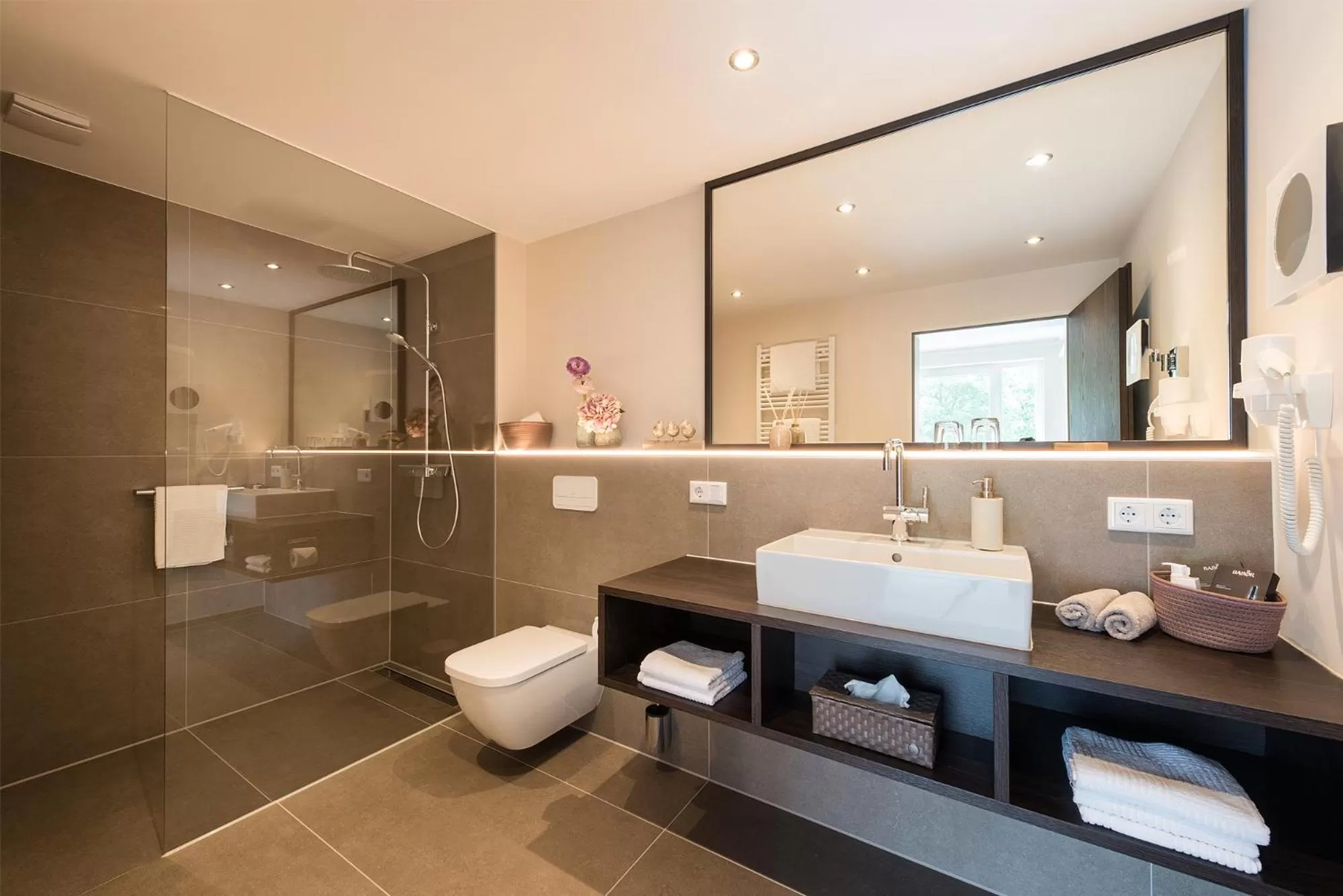 Shower in MUNTE - Wellnesshotel am Stadtwald