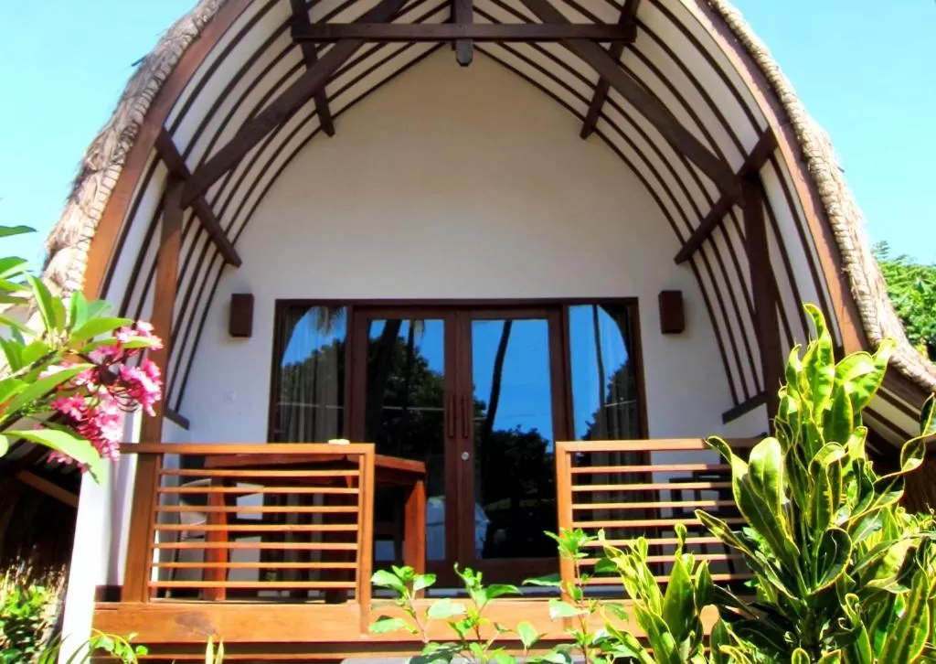 Balcony/Terrace in Oceans 5 Dive Resort
