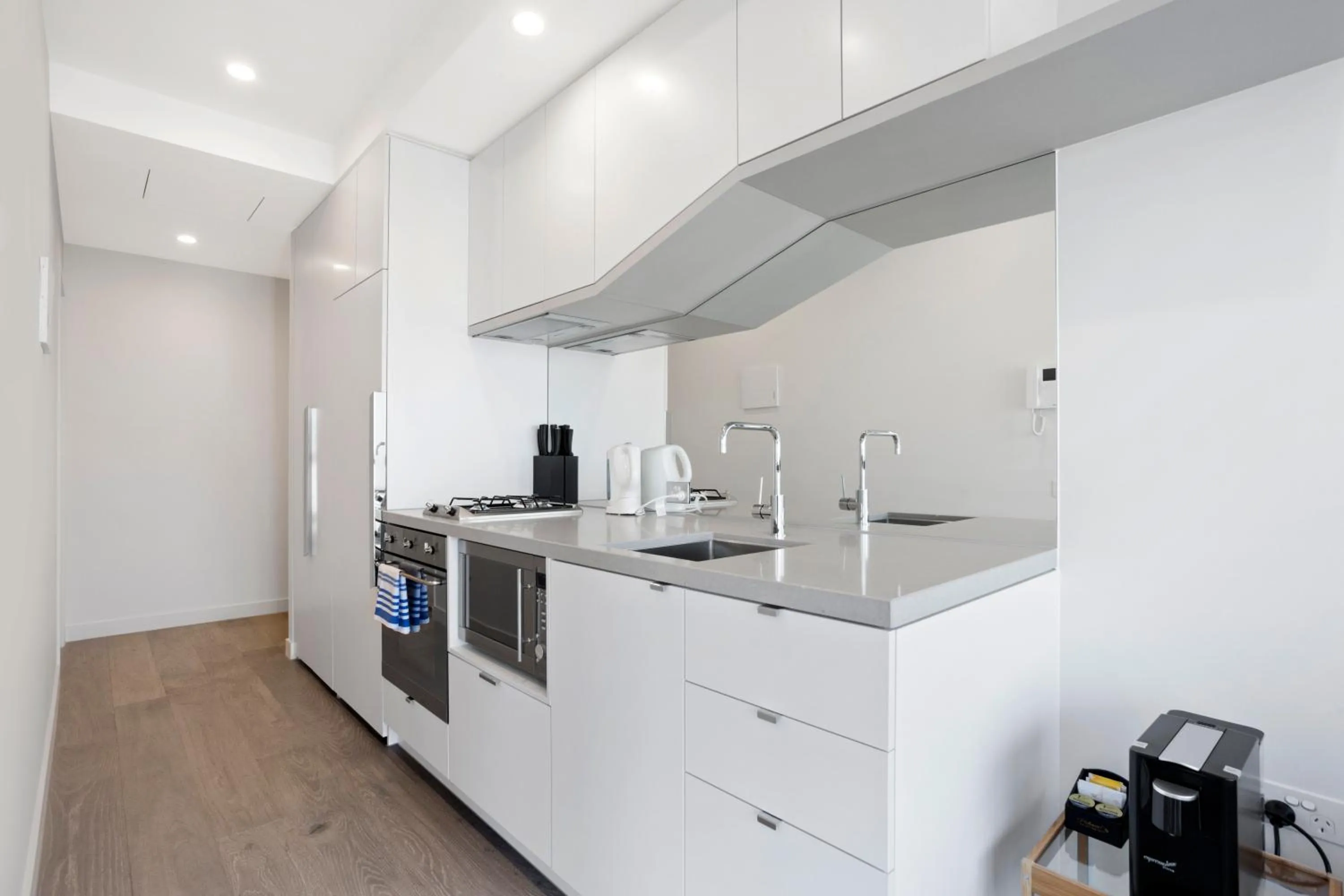 Kitchen or kitchenette in Platinum City Serviced Apartments