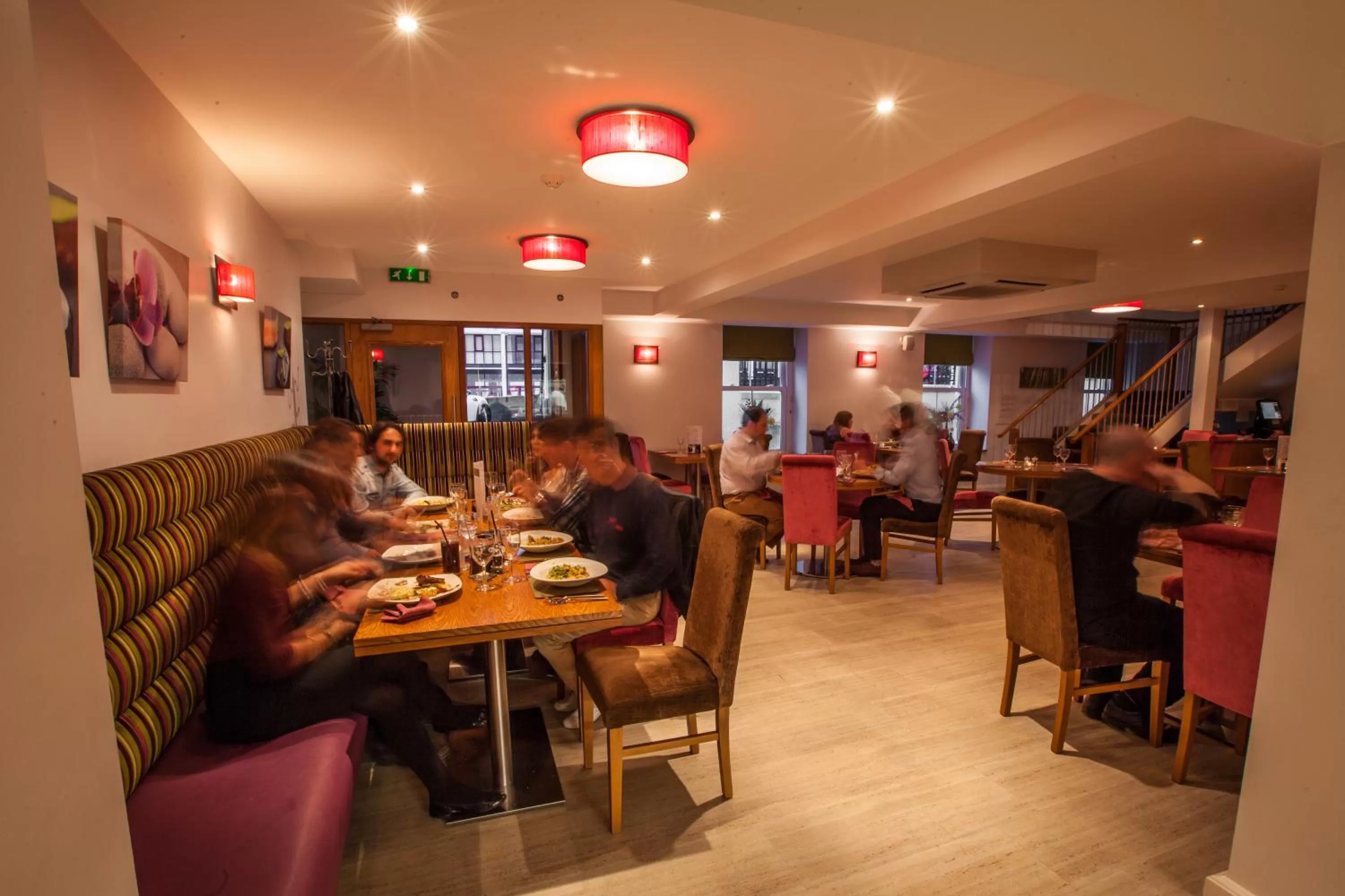 Restaurant/places to eat in New Continental Hotel; Sure Hotel Collection by Best Western