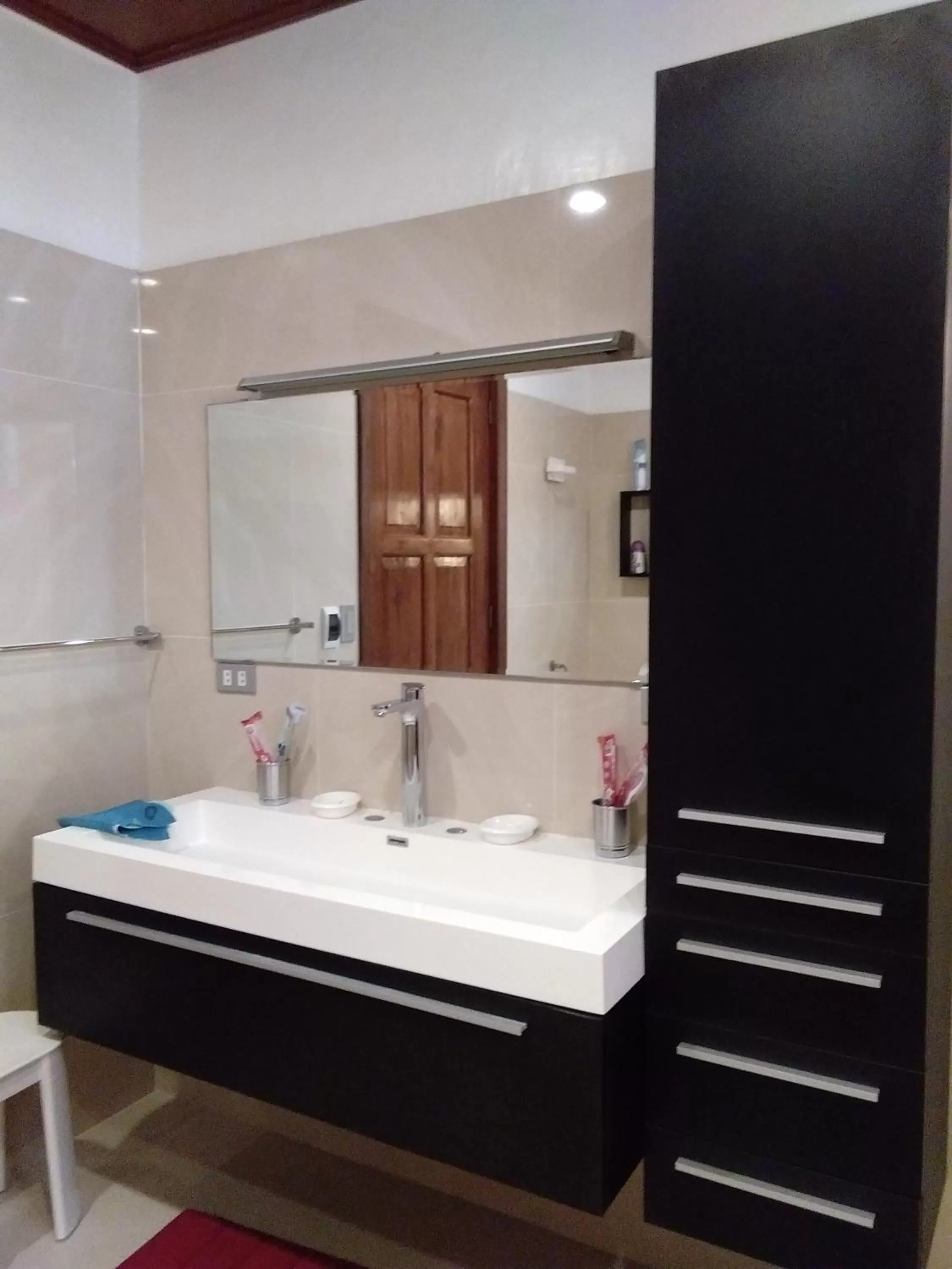 Bathroom in Ancelle Cristo Re