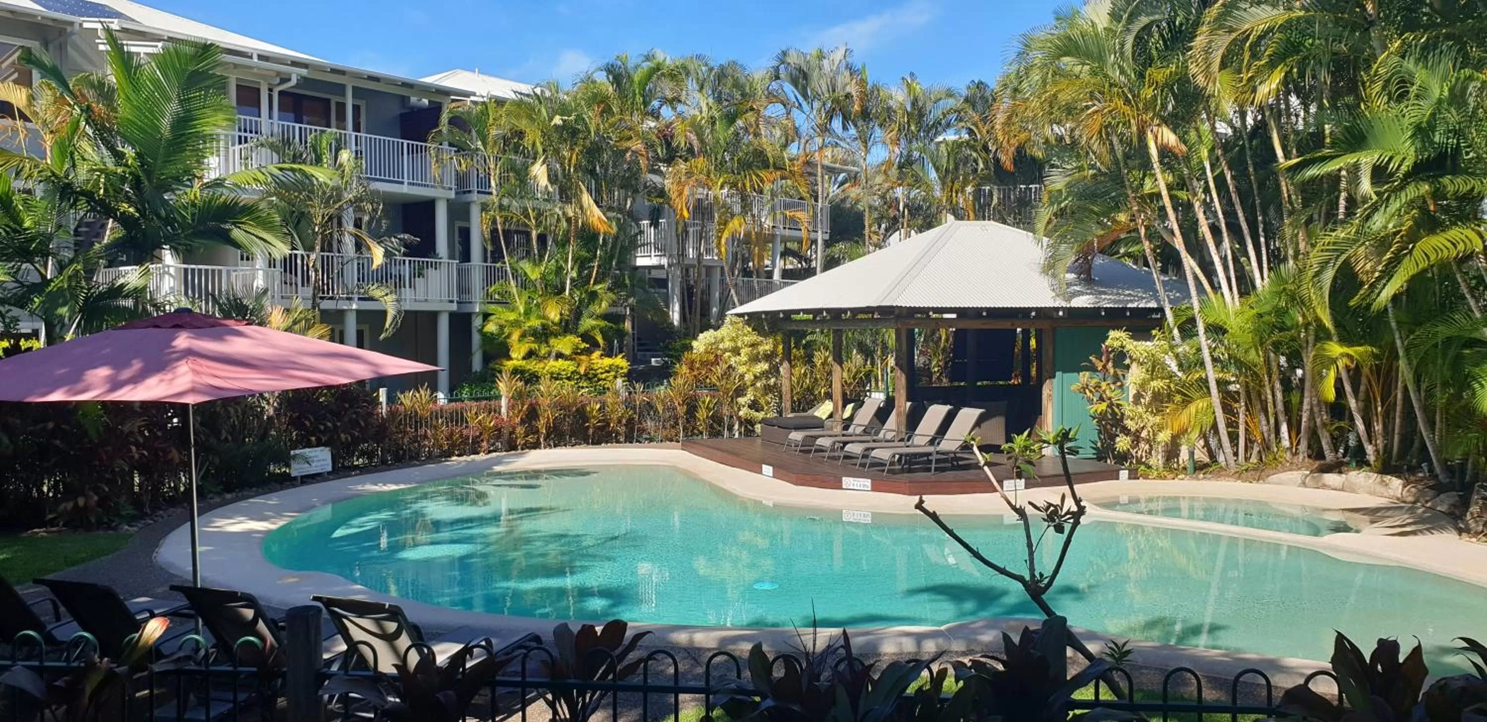 Swimming pool in South Pacific Resort & Spa Noosa