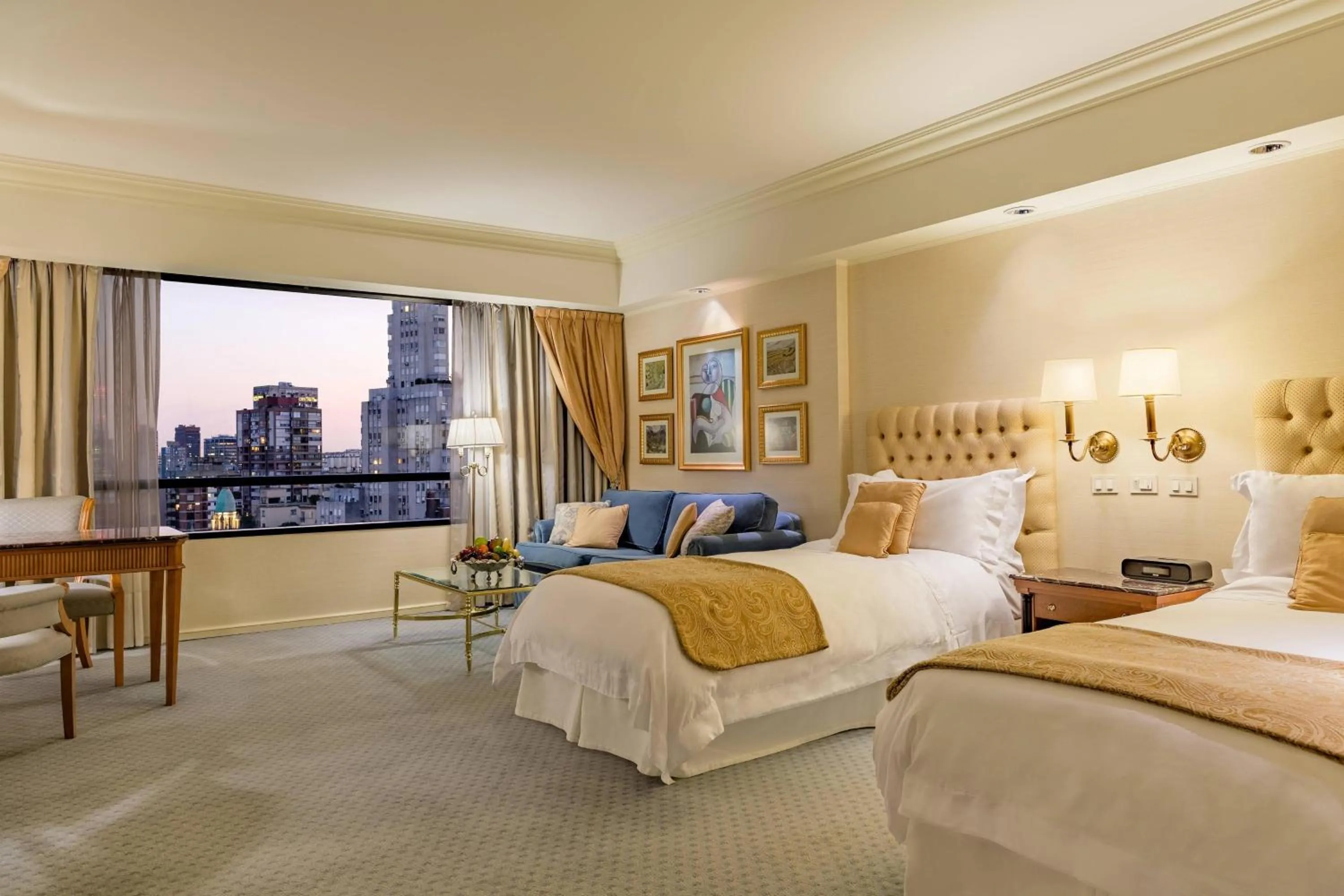 Bedroom, Bed in Park Tower, A Luxury Collection Hotel, Buenos Aires