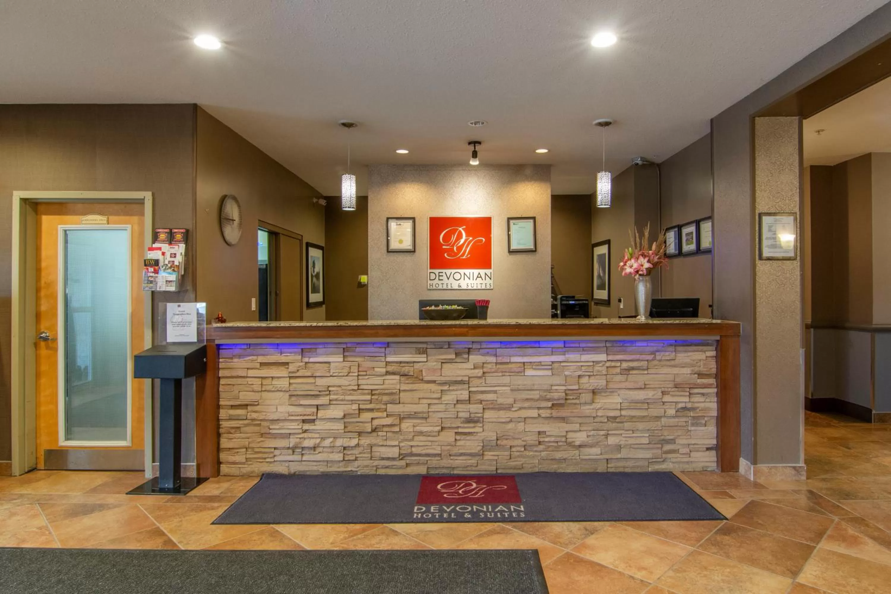 Facade/entrance in Devonian Hotel and Suites