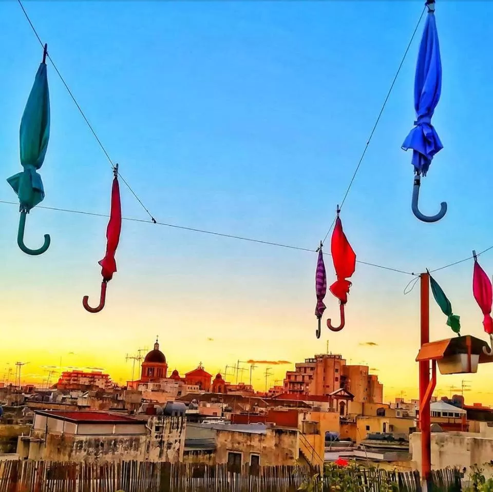 Sunset in Due Passi Dal Centro