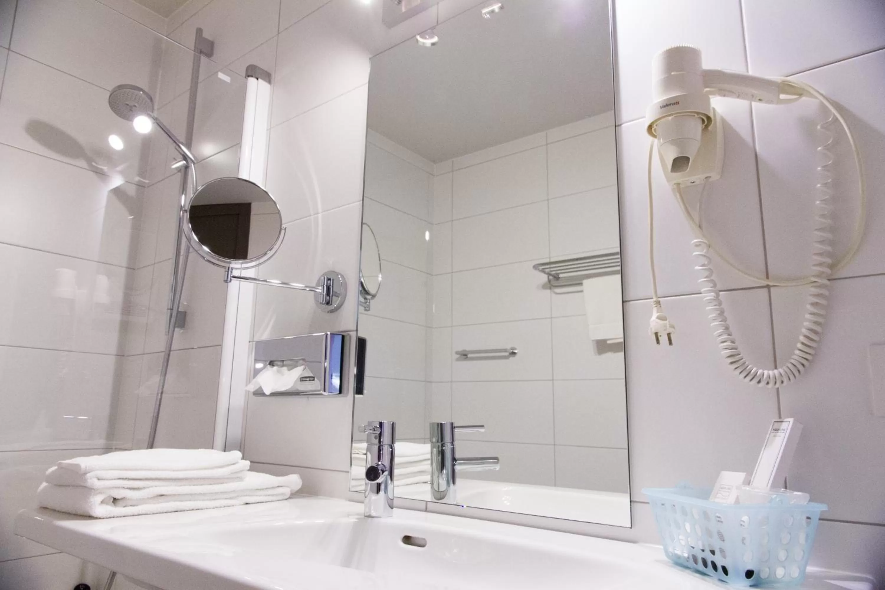 Bathroom in Best Western Plus Aldhem Hotel