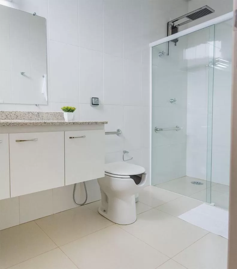 Shower, Bathroom in Pousada Serra Nascente do Sol