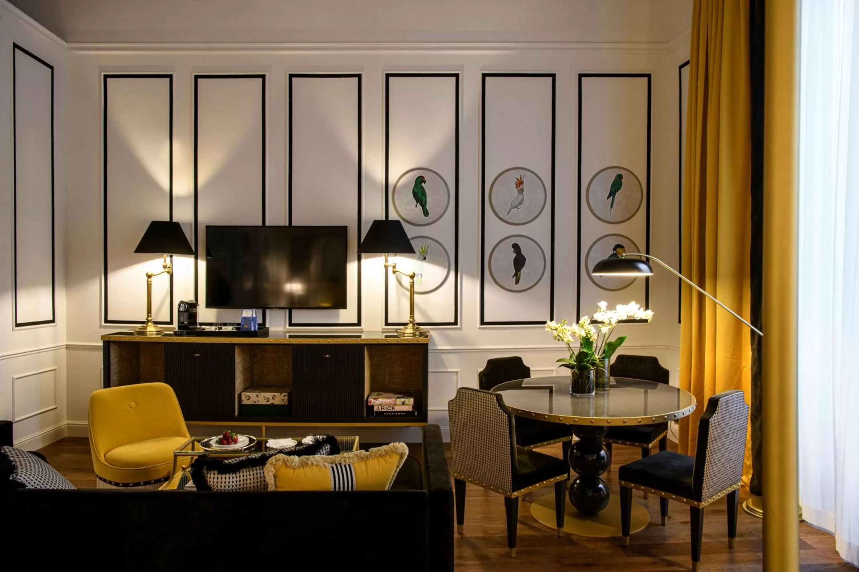 Photo of the whole room in IL Tornabuoni The Unbound Collection by Hyatt