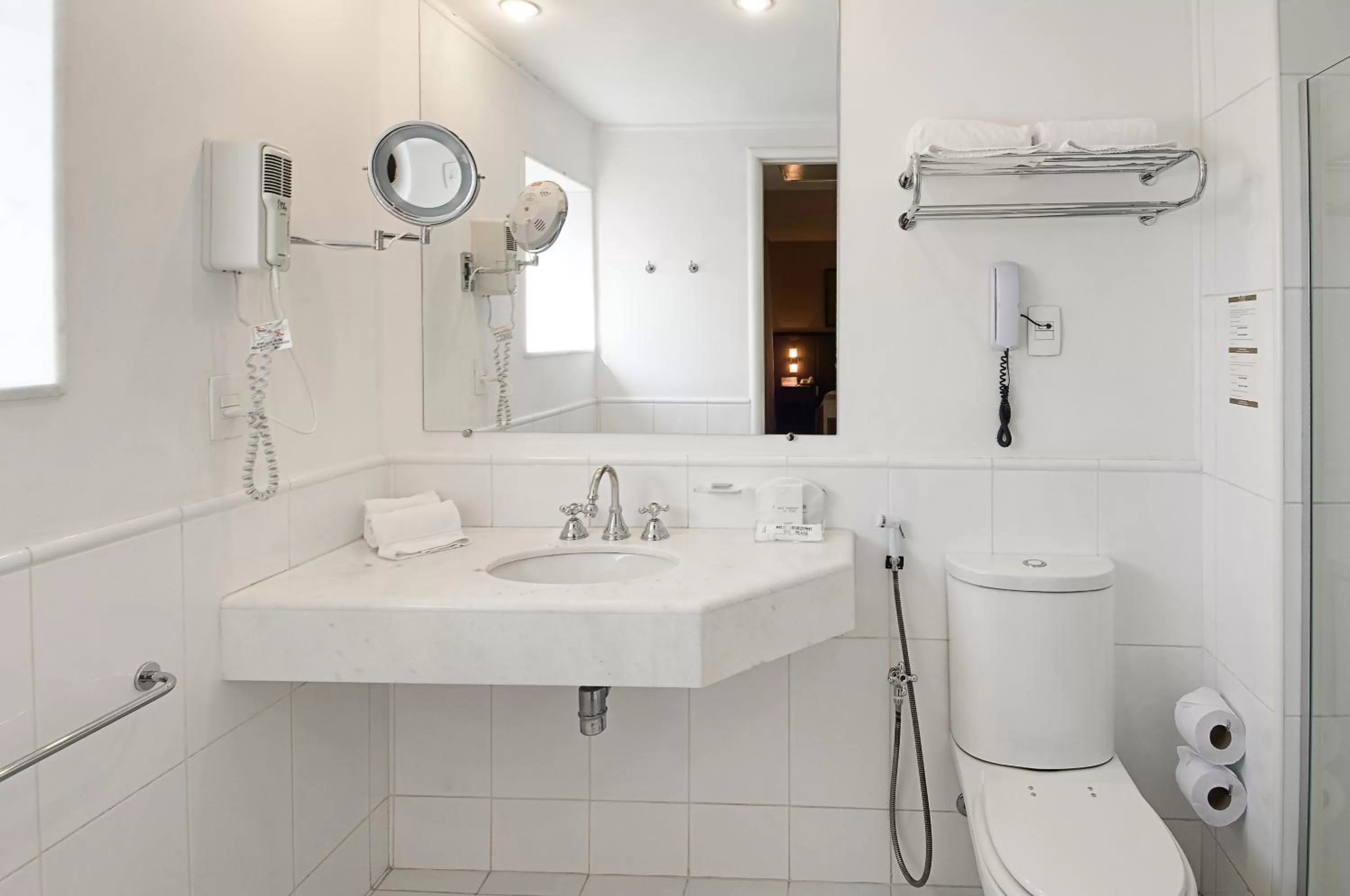 Bathroom in Belo Horizonte Plaza