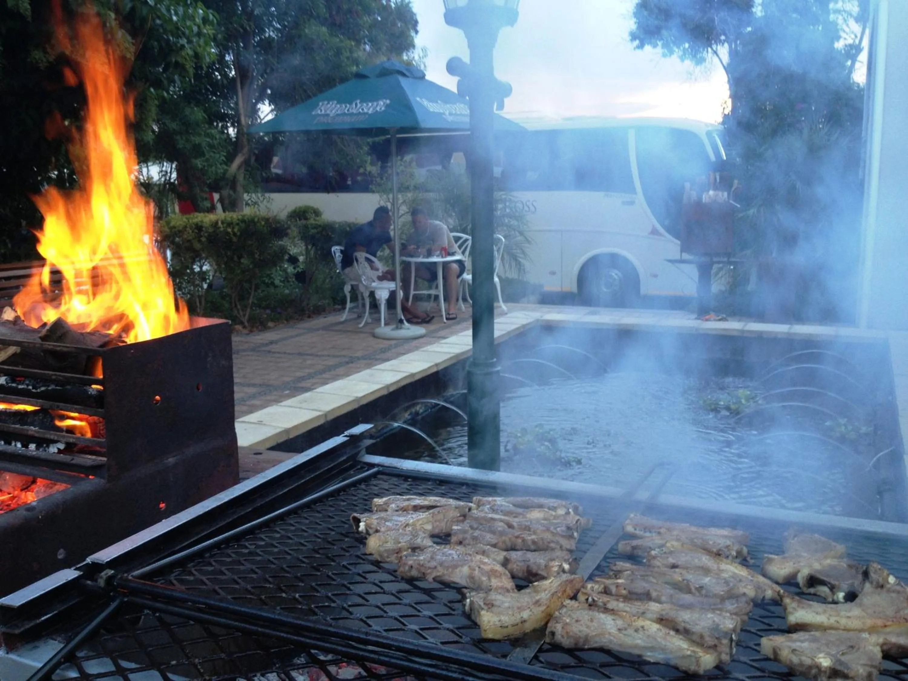 Restaurant/places to eat in Turnberry Boutique Hotel