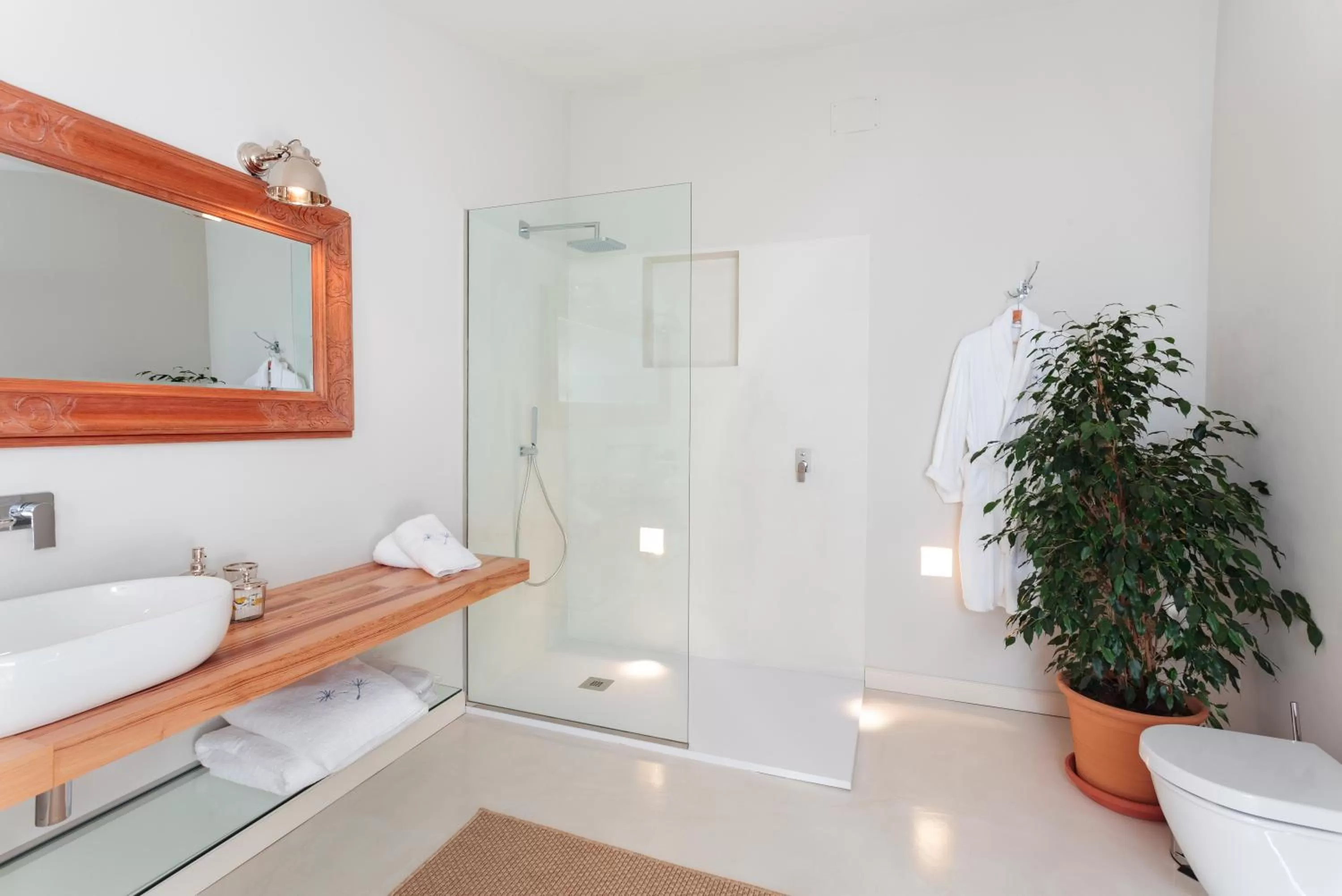 Bathroom in Jardí de Ses Bruixes Boutique Hotel