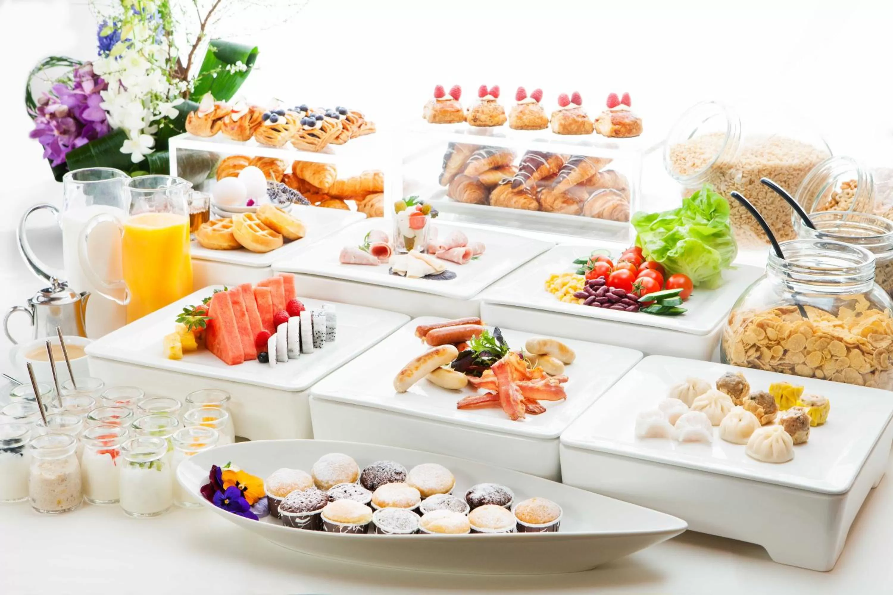 Food and drinks in The Cityview - Chinese YMCA of Hong Kong